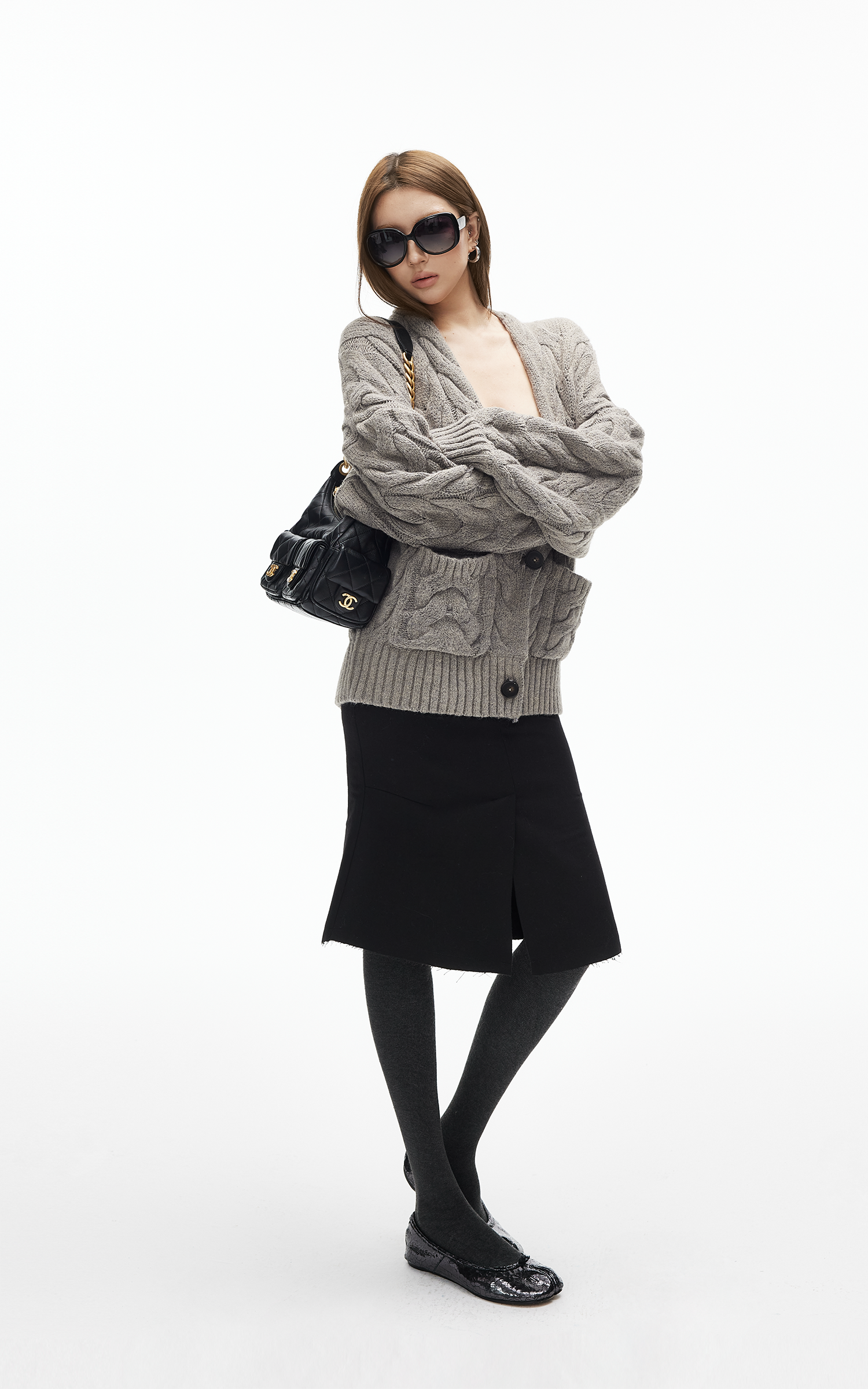 IAMXIAA ケーブルニットボタンカーディガン リラックスフィット