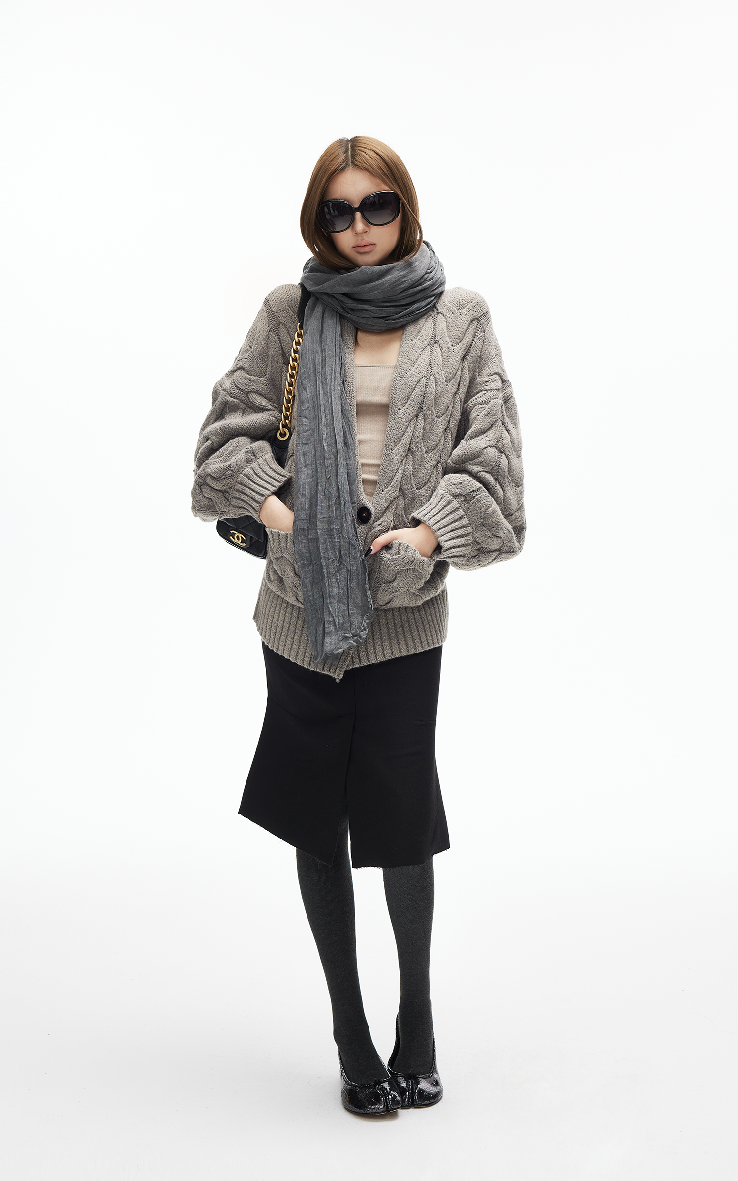 IAMXIAA ケーブルニットボタンカーディガン リラックスフィット