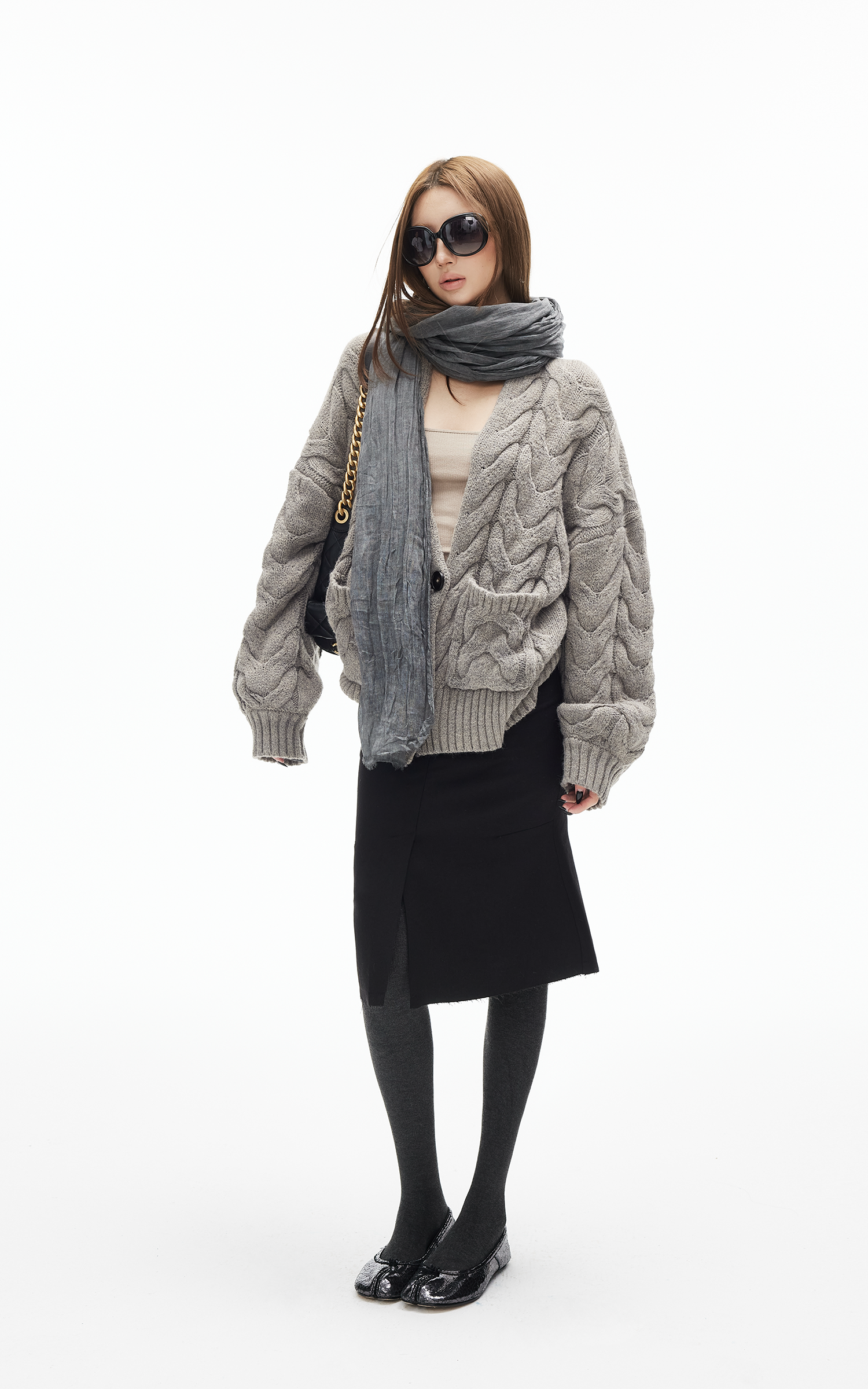 IAMXIAA ケーブルニットボタンカーディガン リラックスフィット