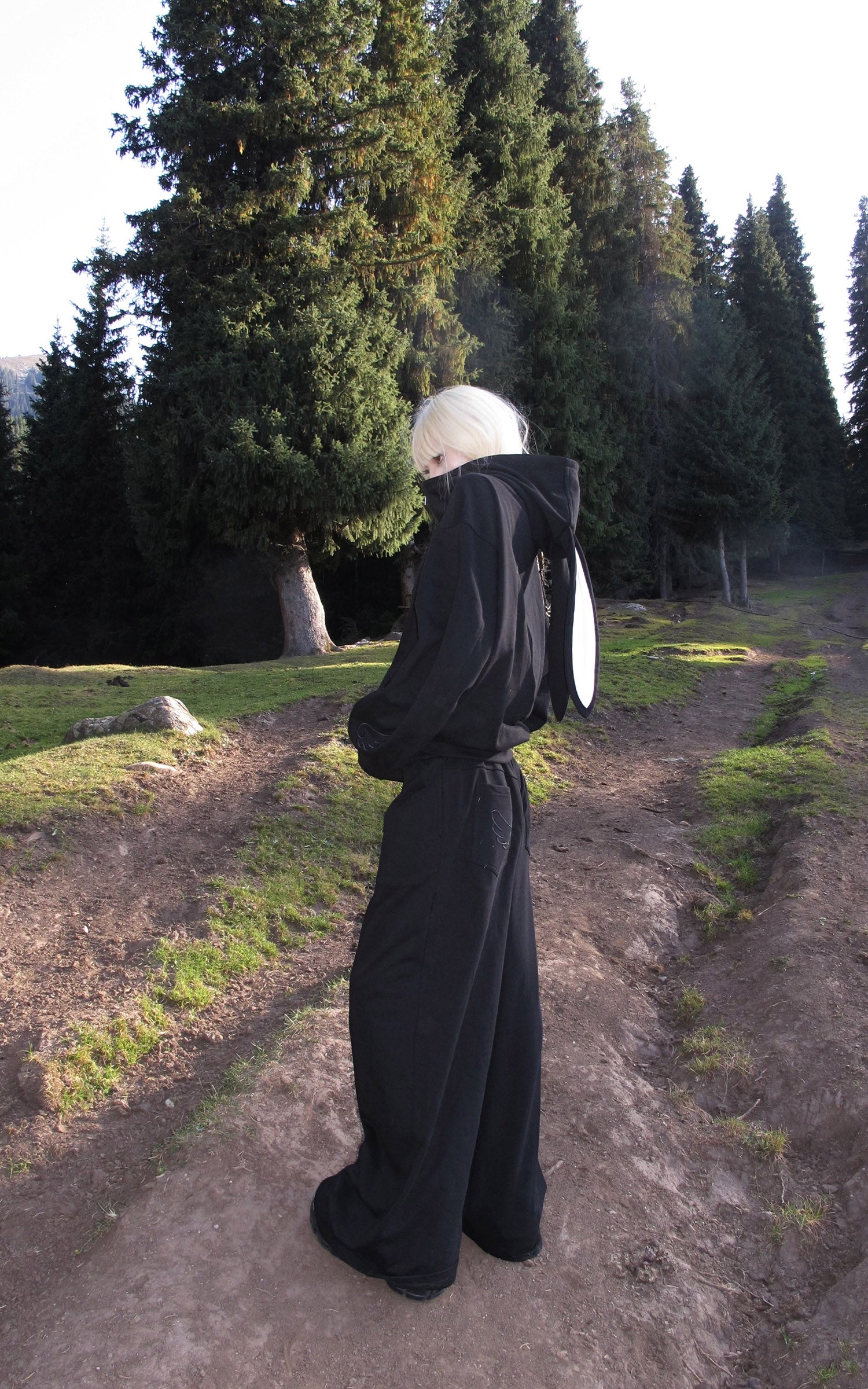 Rase le sol バニーイヤーフーディーとワイドレッグスウェットパンツセット