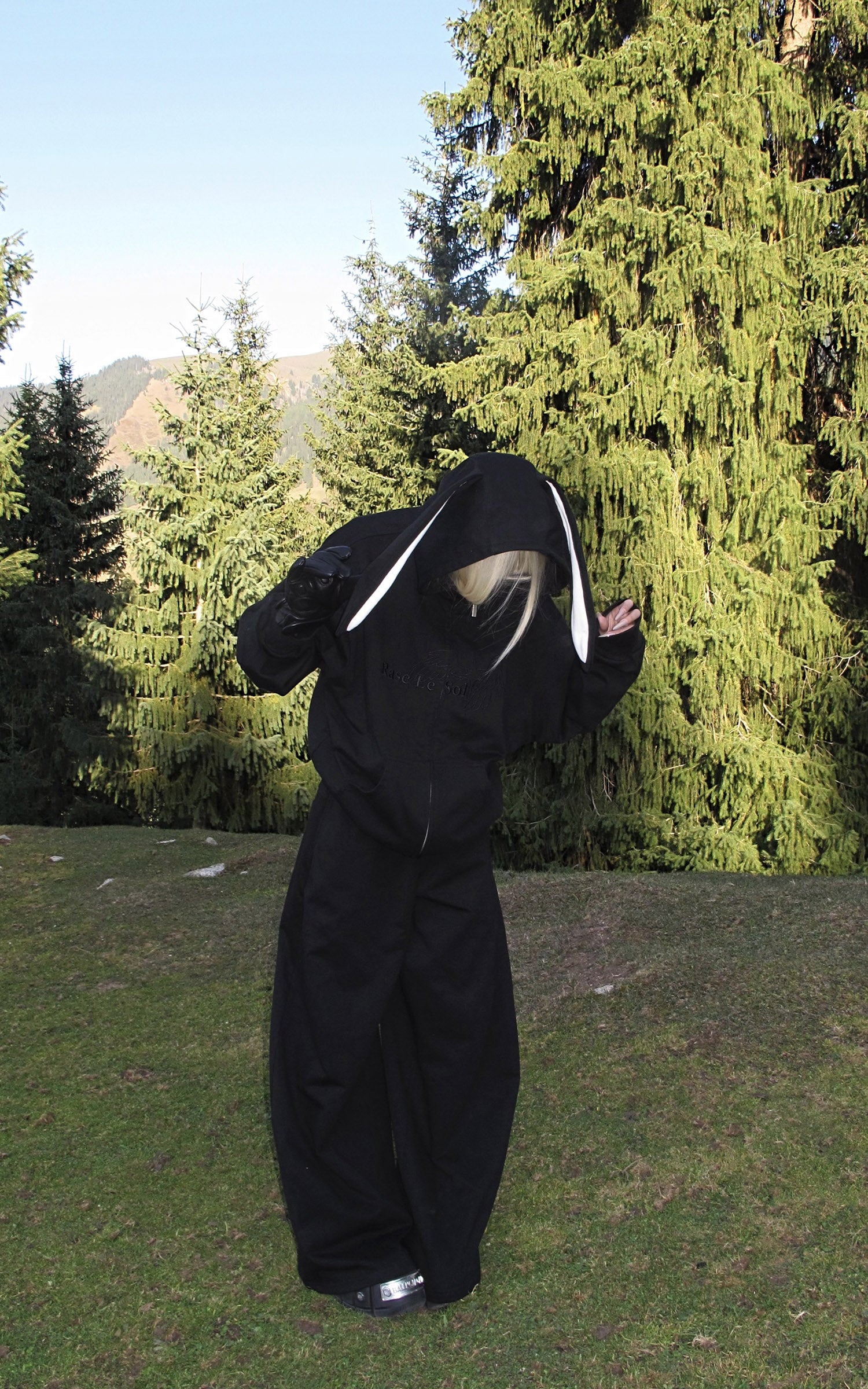 Rase le sol バニーイヤーフーディーとワイドレッグスウェットパンツセット