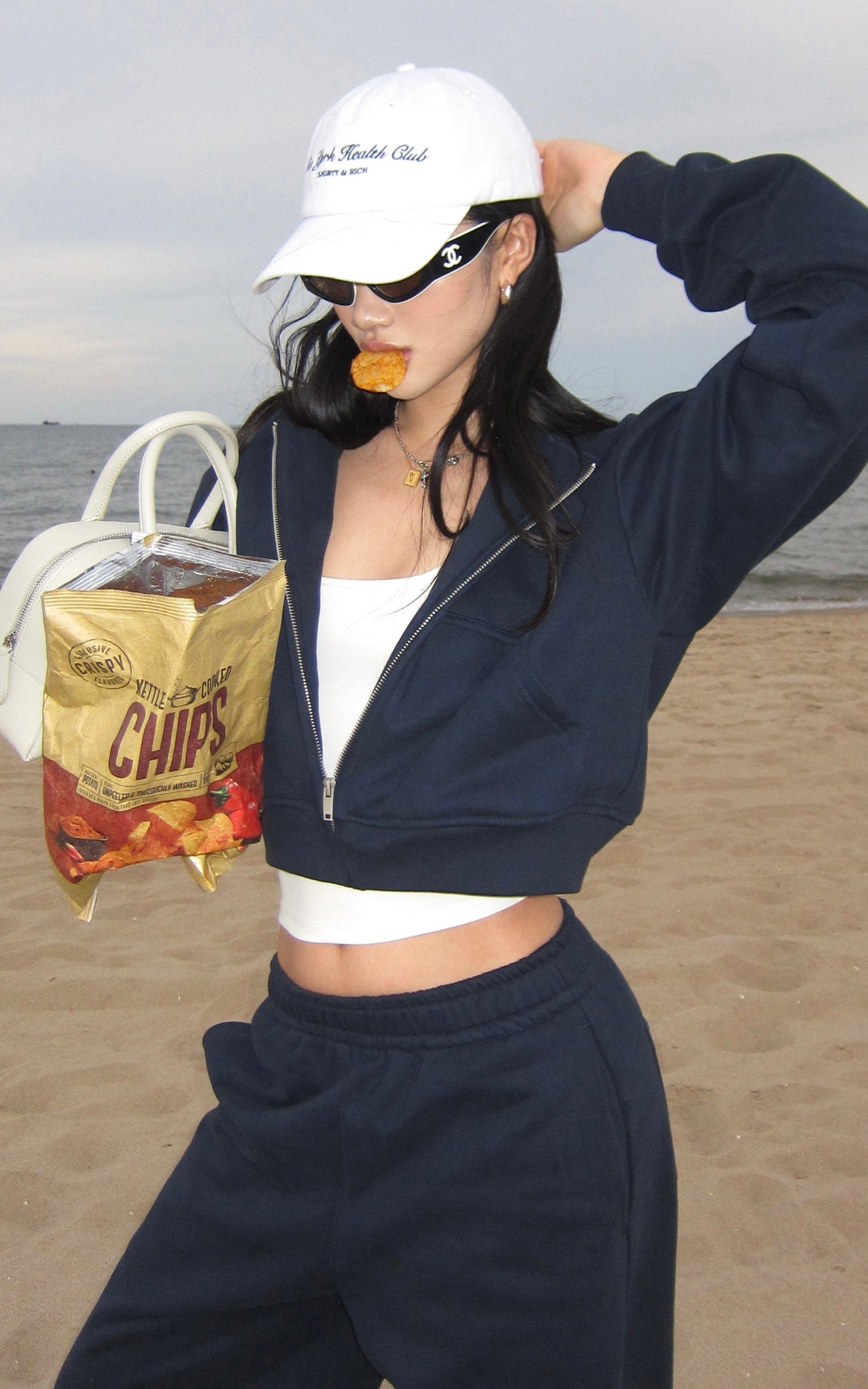 ROVENTE フリースジップフーディ &amp; ワイドレッグパンツセット