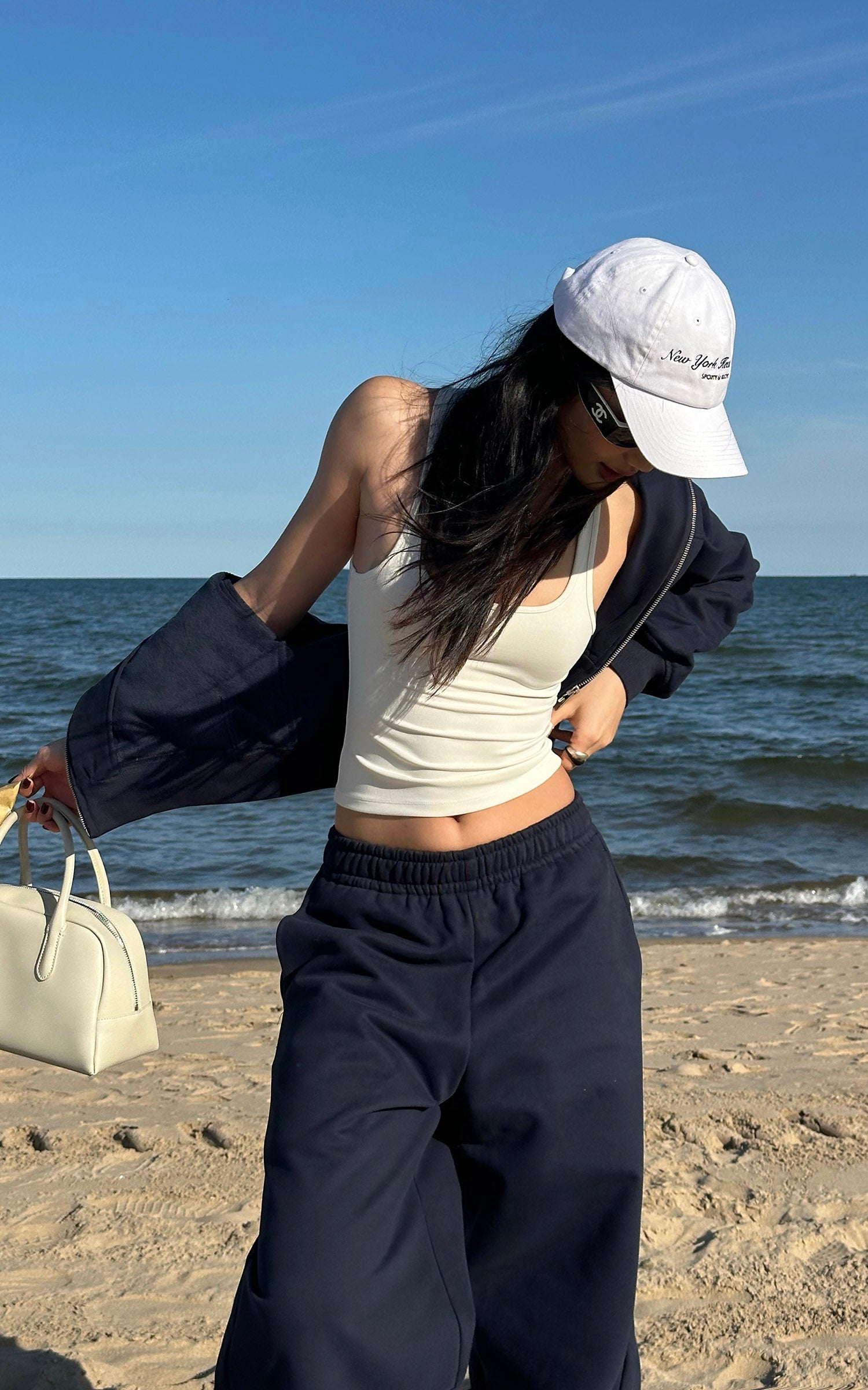 ROVENTE フリースジップフーディ &amp; ワイドレッグパンツセット