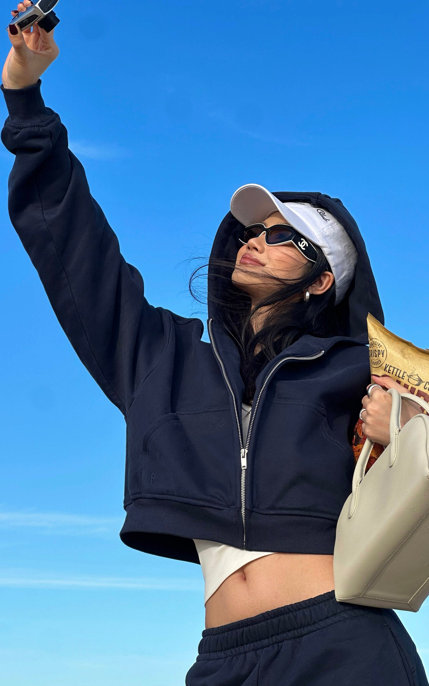 ROVENTE フリースジップフーディ &amp; ワイドレッグパンツセット