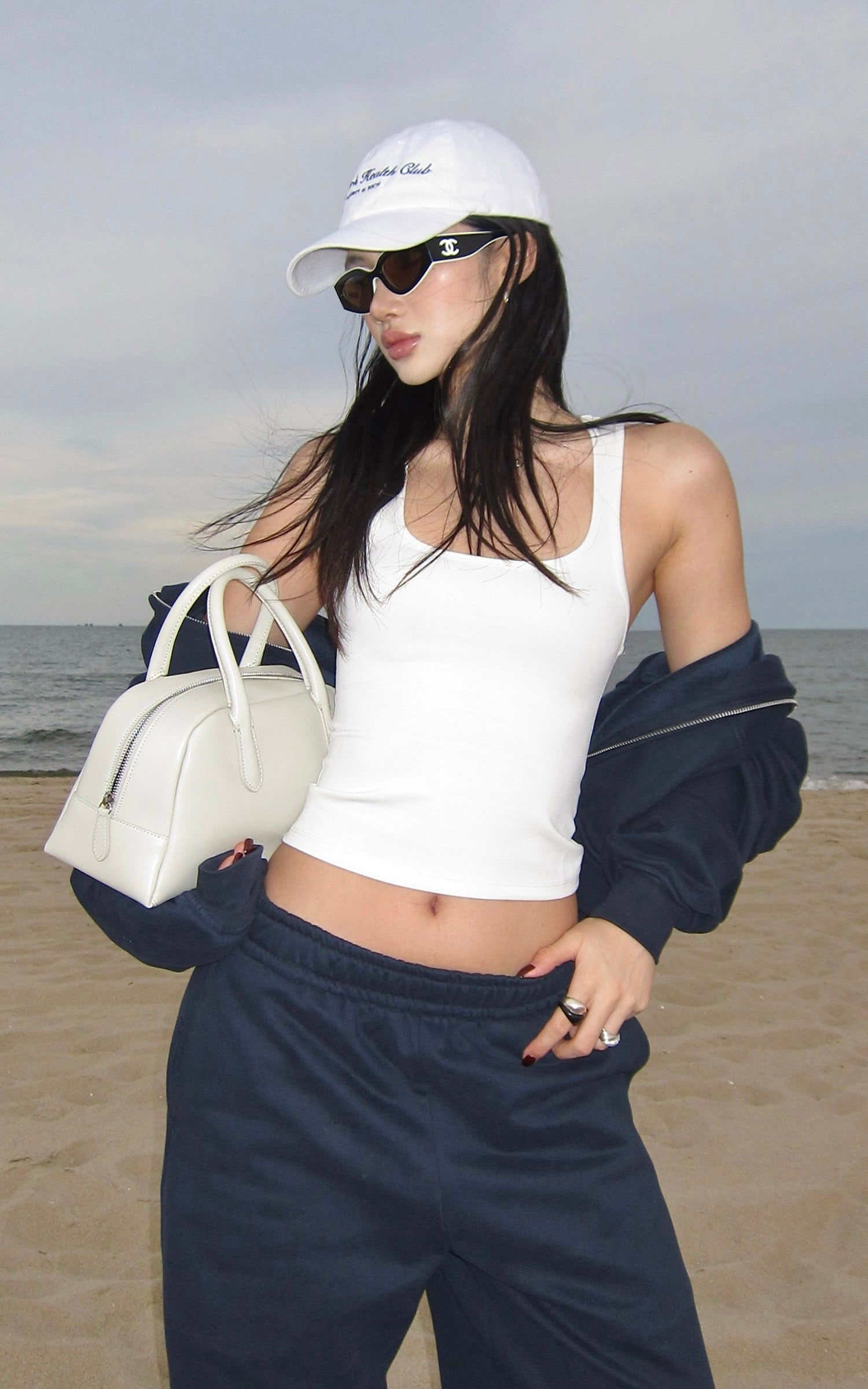 ROVENTE フリースジップフーディ &amp; ワイドレッグパンツセット