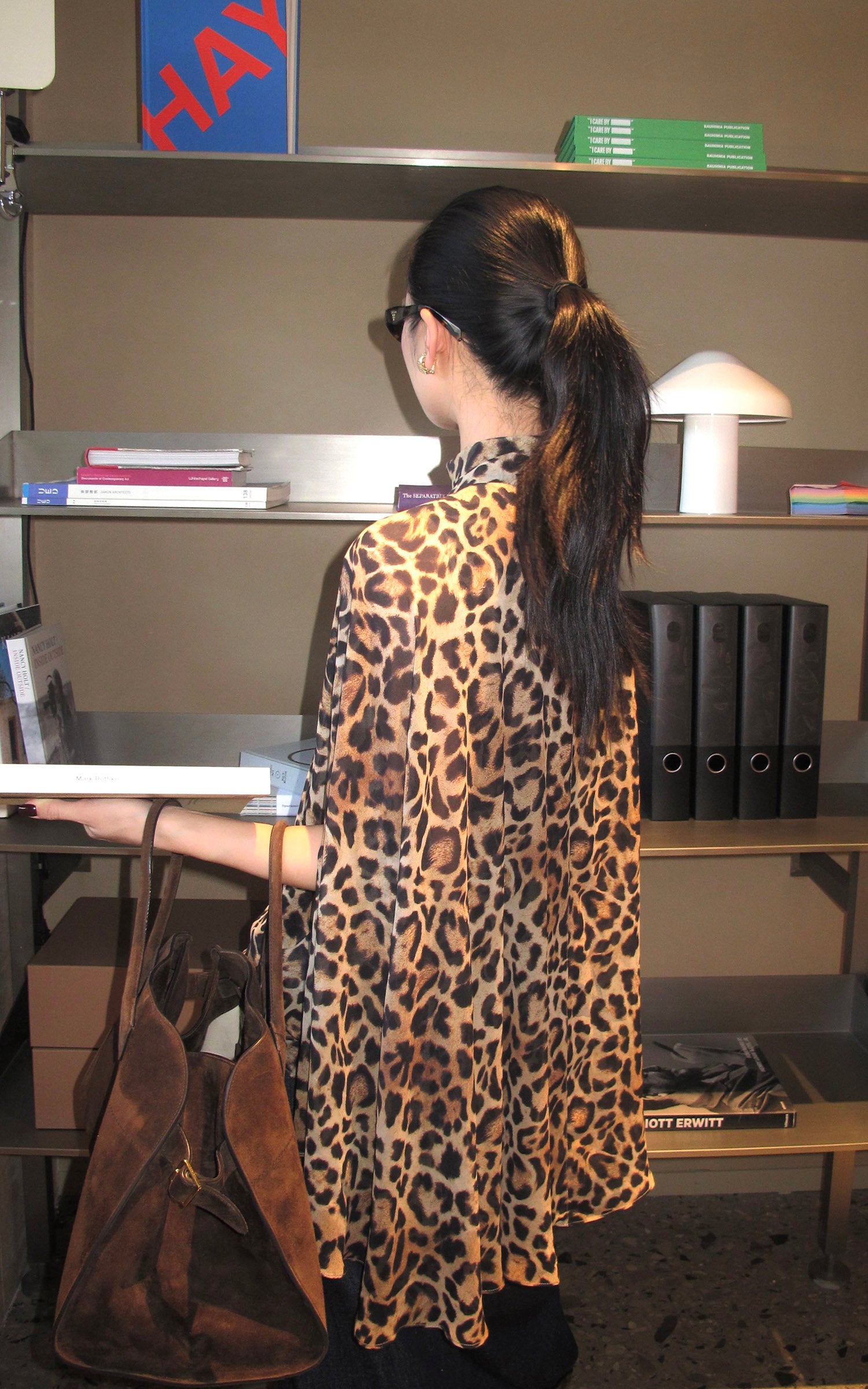 ROVENTE Leopard Chiffon Cape Top