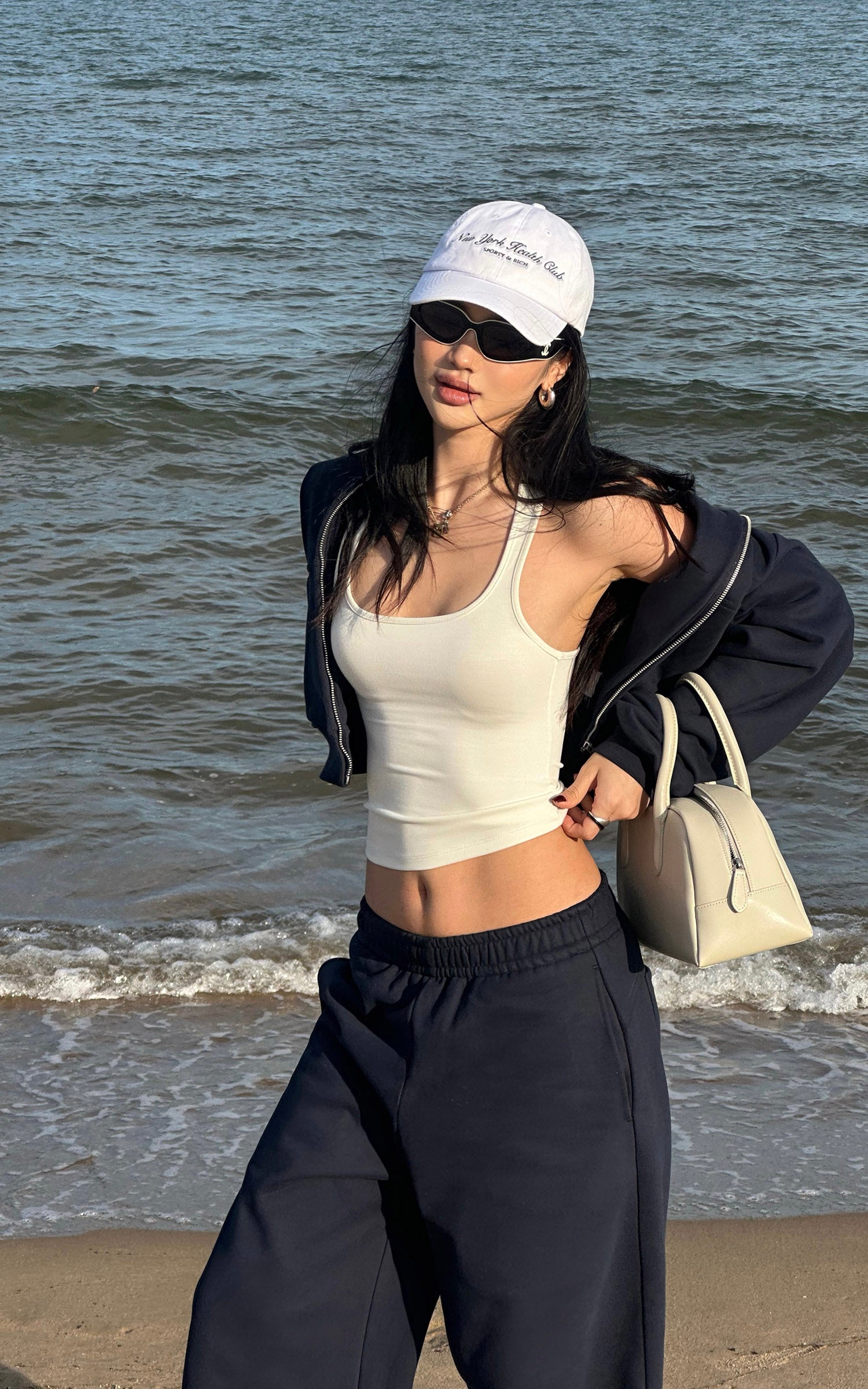 ROVENTE フリースジップフーディ &amp; ワイドレッグパンツセット