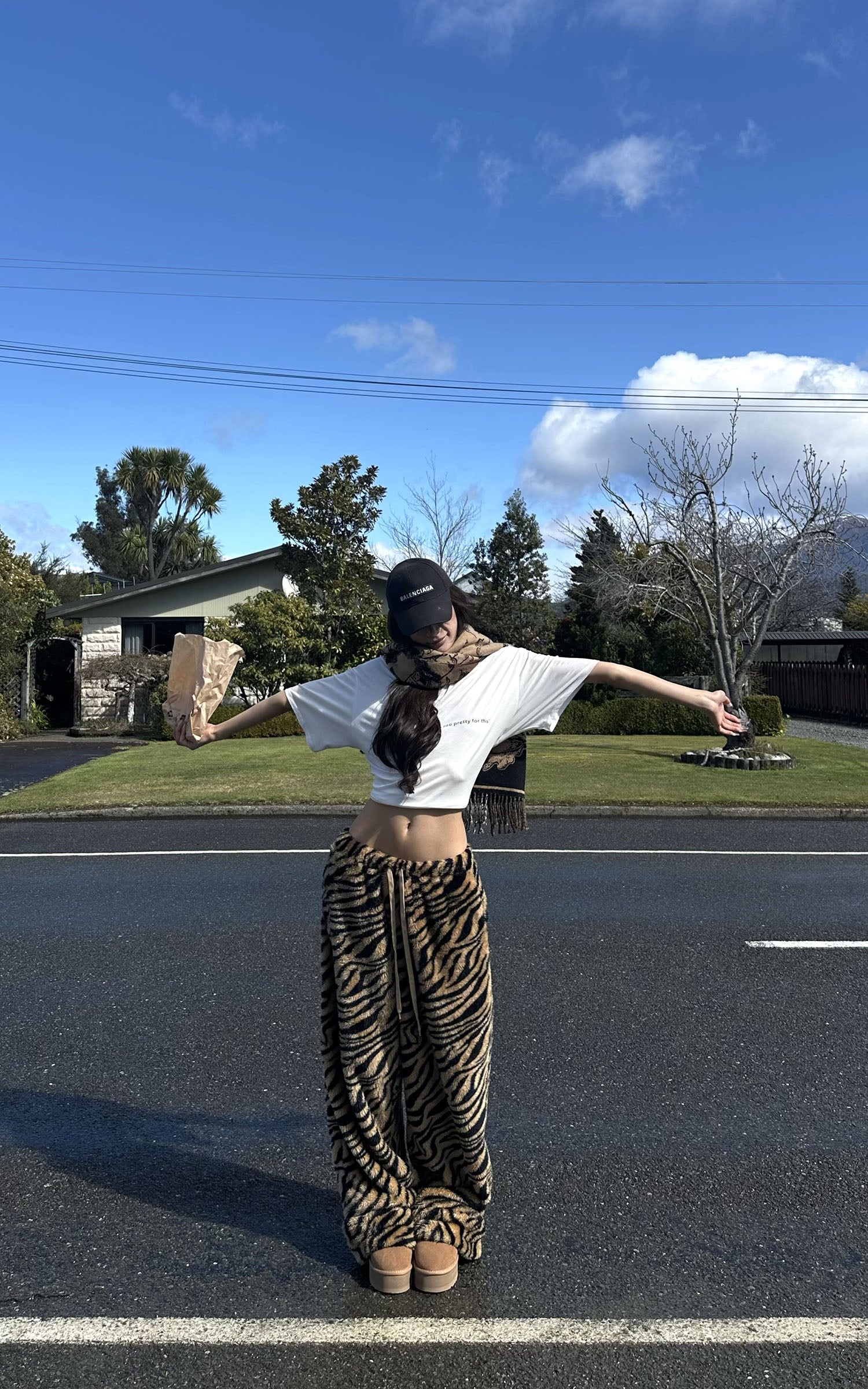 0122stepll タイガープリントワイドレッグパンツ