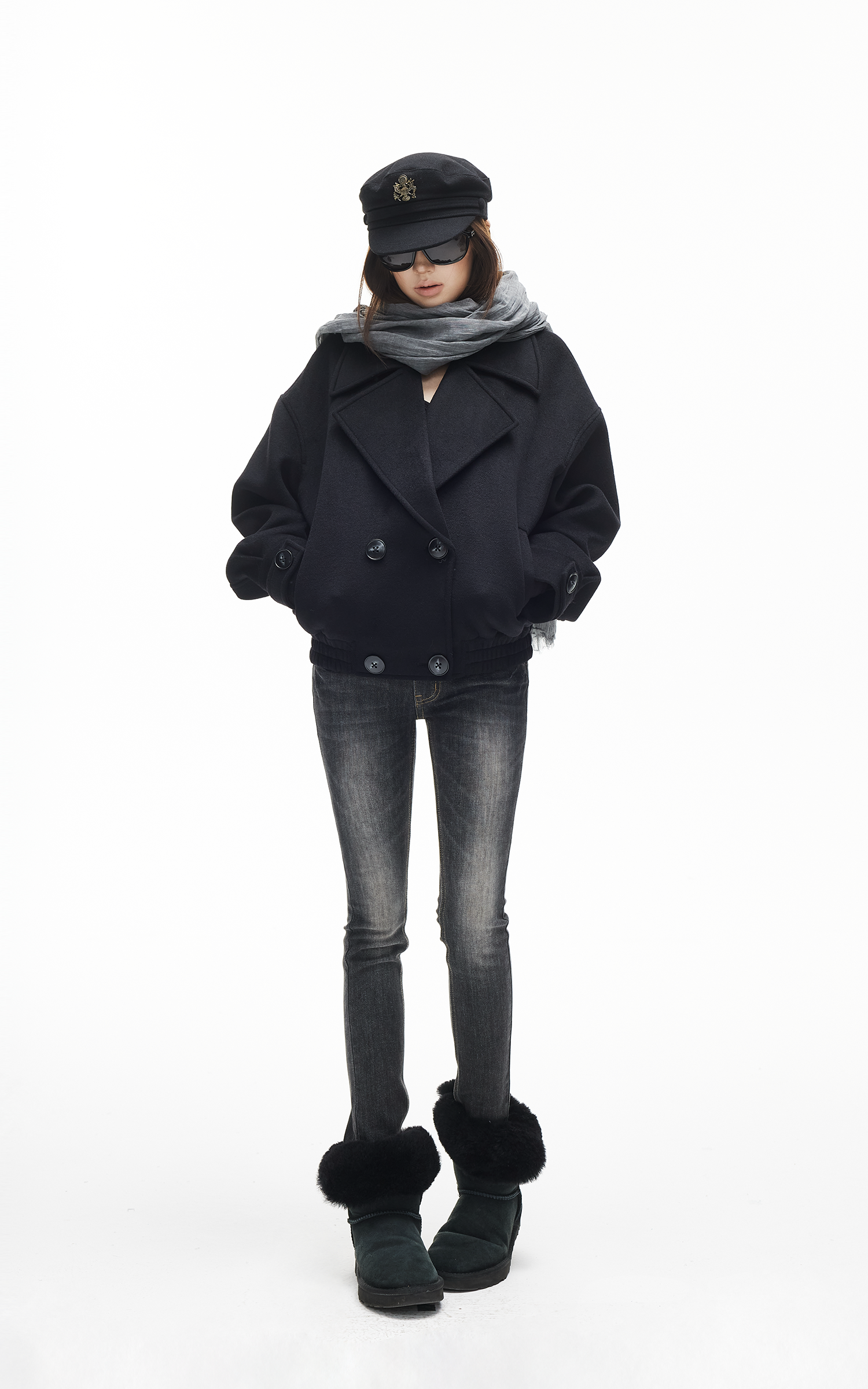 IAMXIAA ダブルブレストのクロップドウールライクジャケット レディース ショートラペルコート