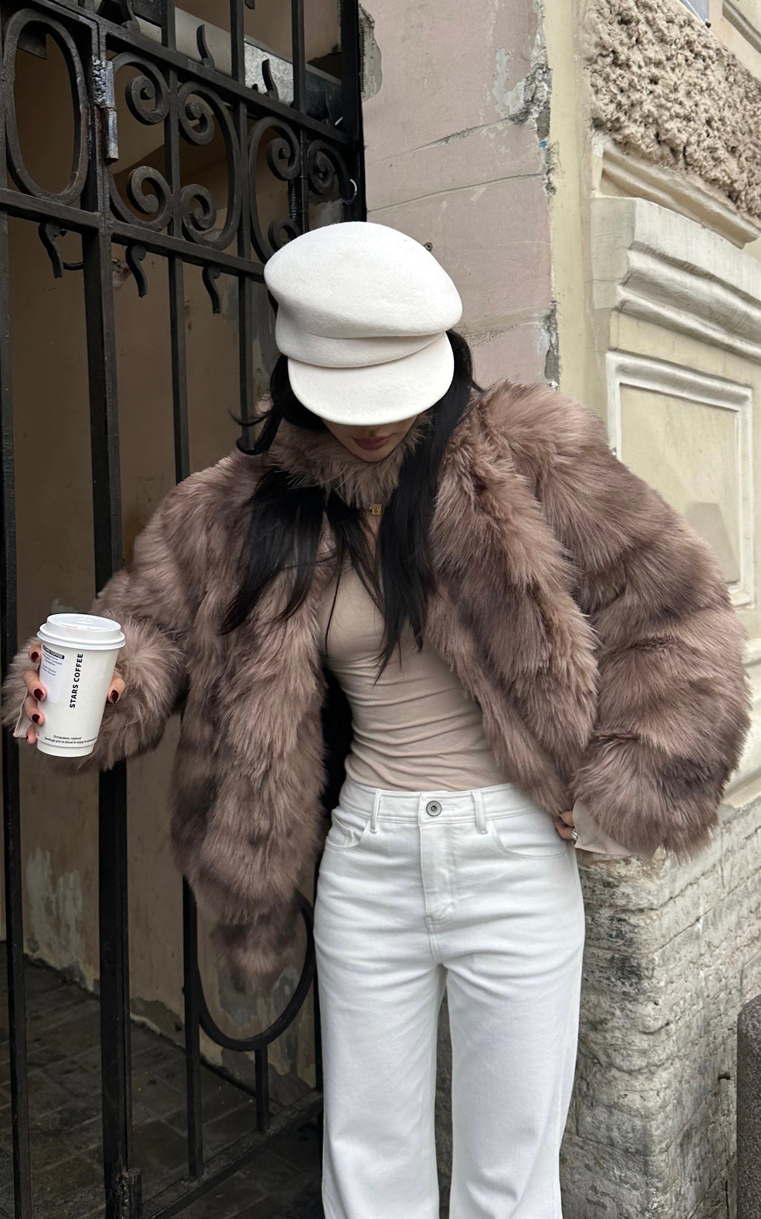 ROVENTE スカーフ付きフェイクファージャケット