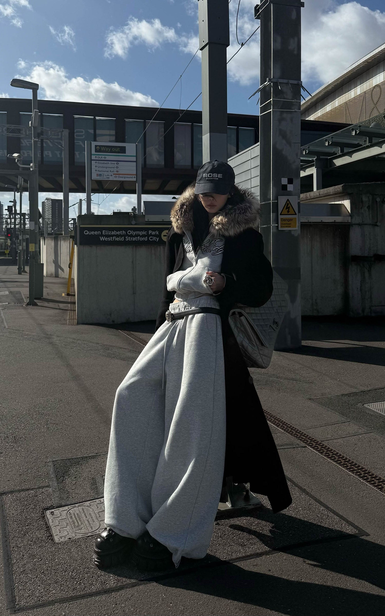 WARDEN EDGE ベルト付きダブルブレストウールコート