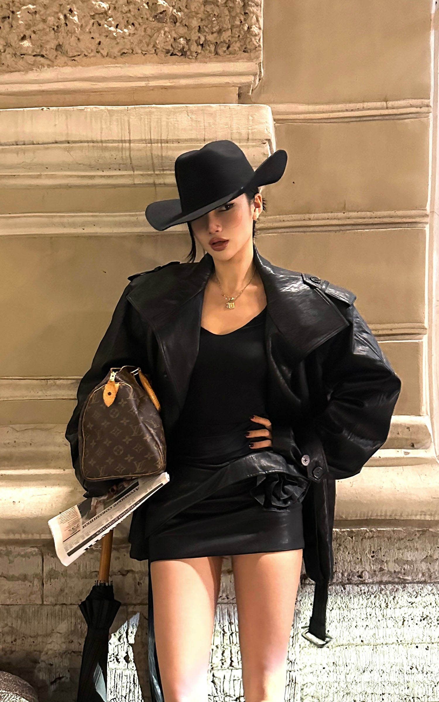 ROVENTE フェイクレザー ベルト付きショートトレンチコート