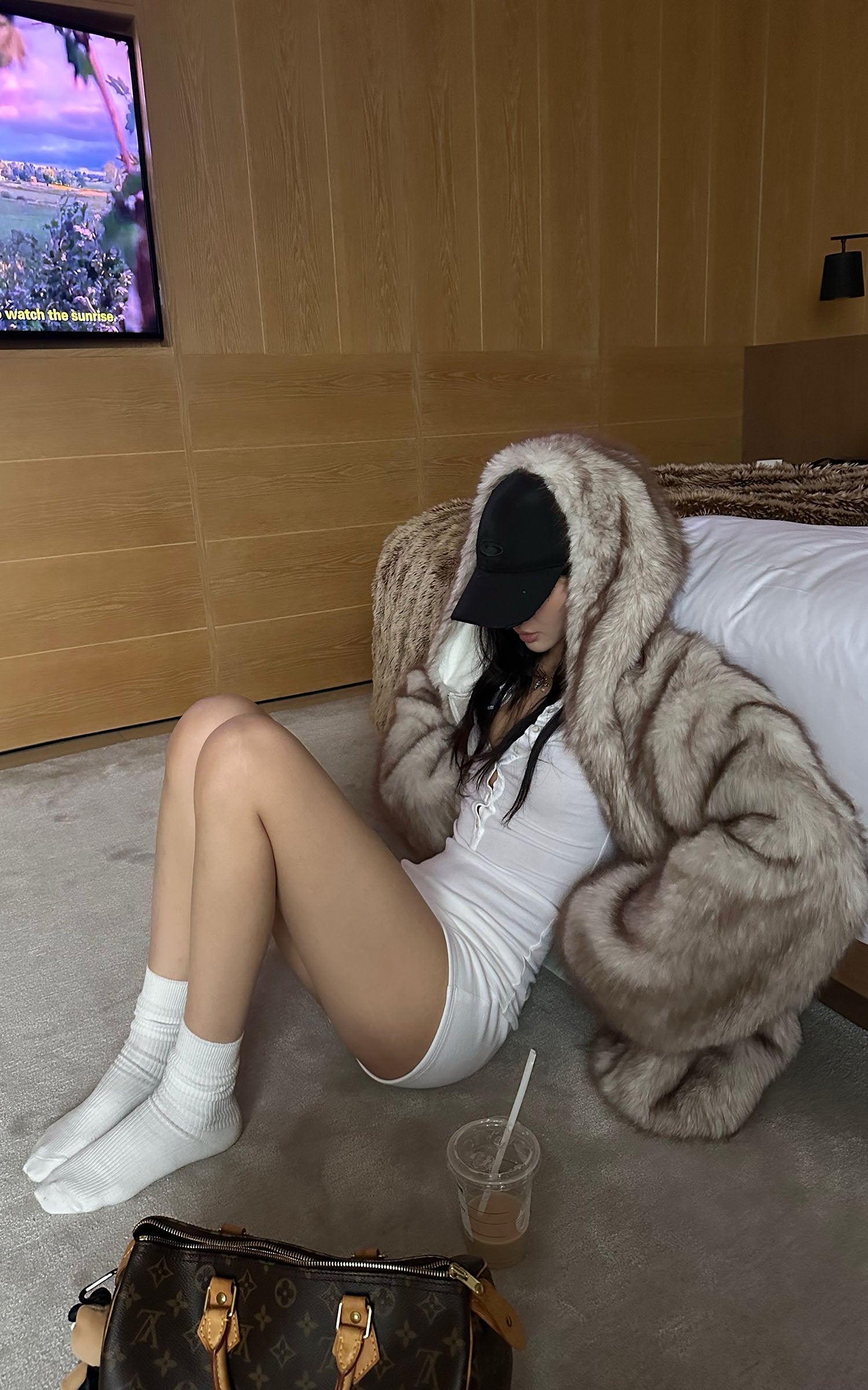 ROVENTE Ribbed Stretch Long-Sleeve Top &amp; Shorts Set