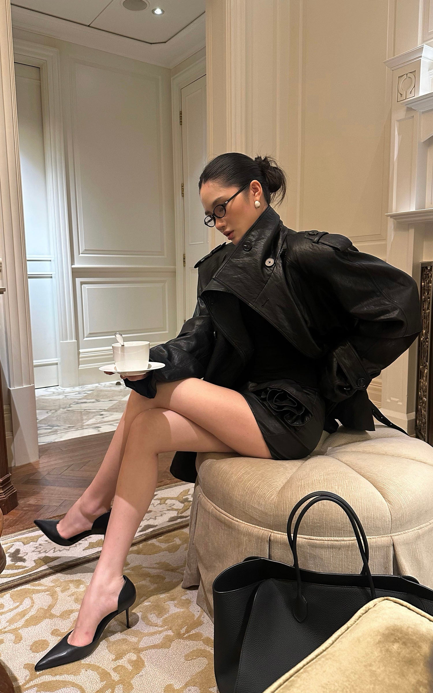 ROVENTE フェイクレザー ベルト付きショートトレンチコート