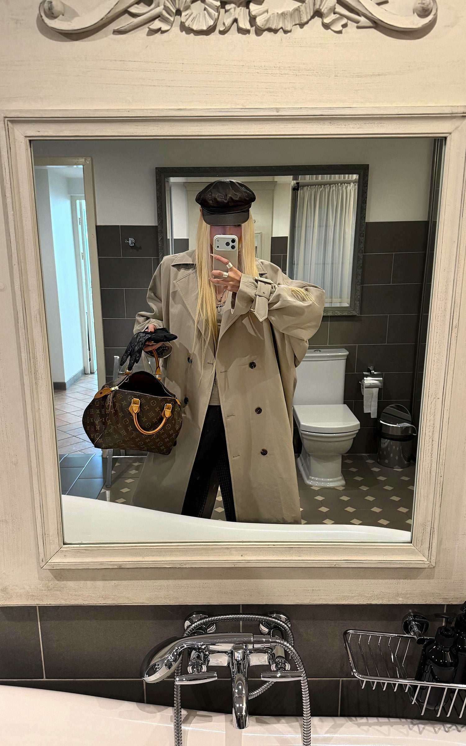 Rase le sol チェックの内張り付きリバーシブルロングトレンチコート