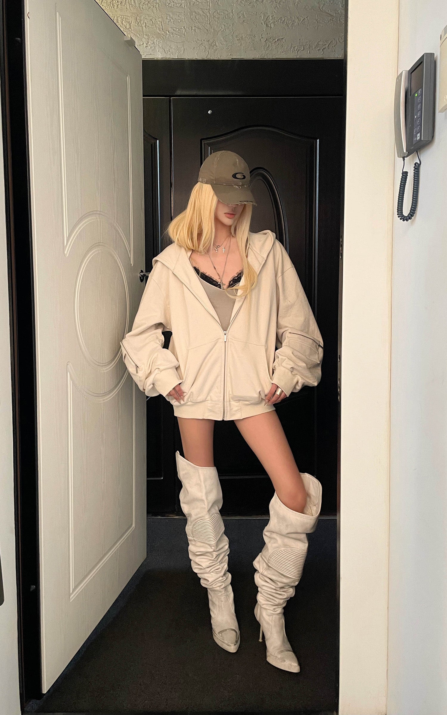 Rase le sol ユーティリティポケット付きスカルプトスリーブフーディ