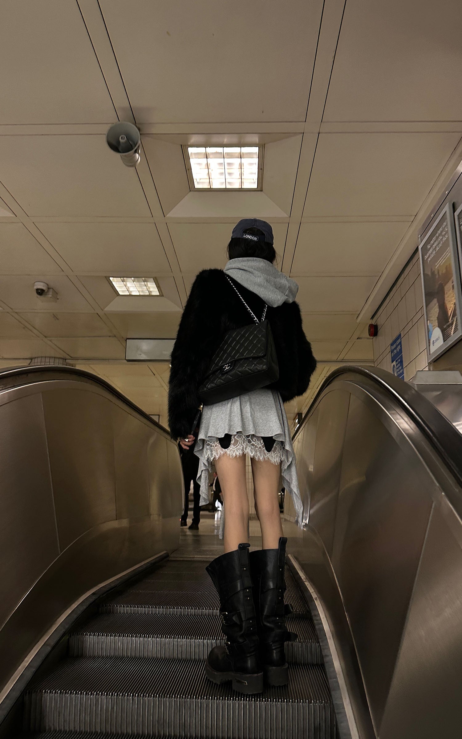 ヴィンテージロゴ オーバーサイズフーディ