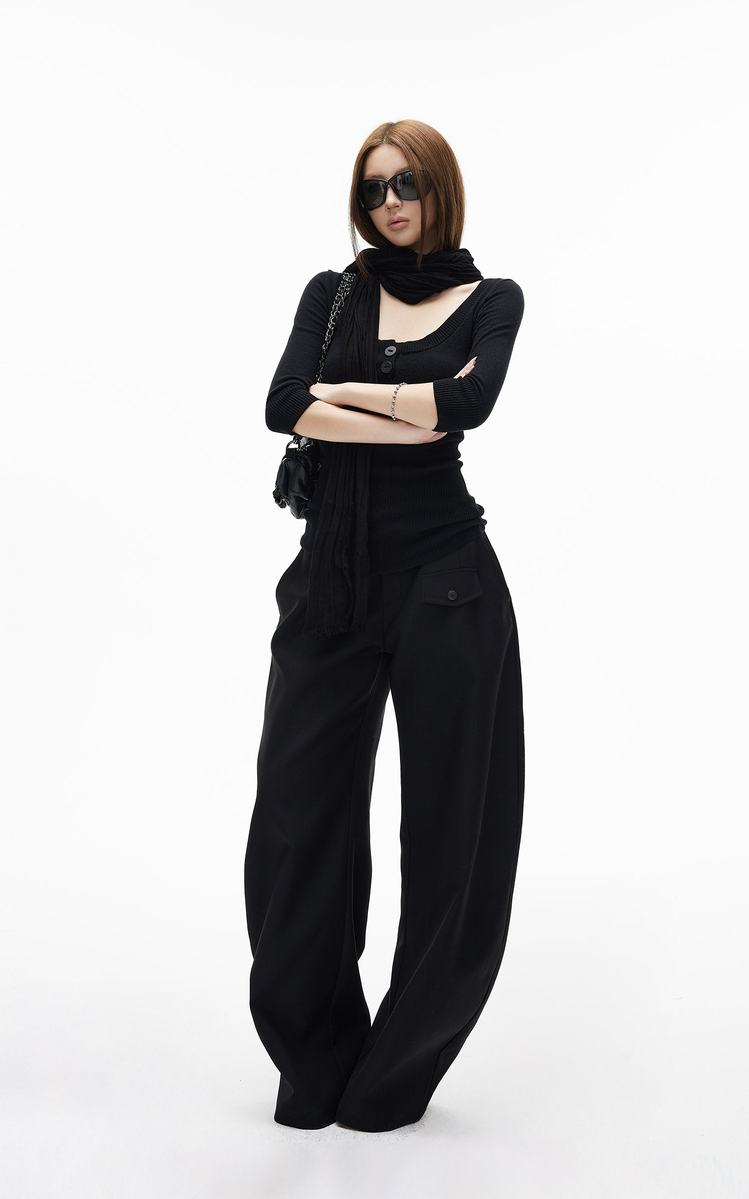 IAMXIAA ポケットフラップディテール付きストラクチャードワイドレッグテーラードパンツ