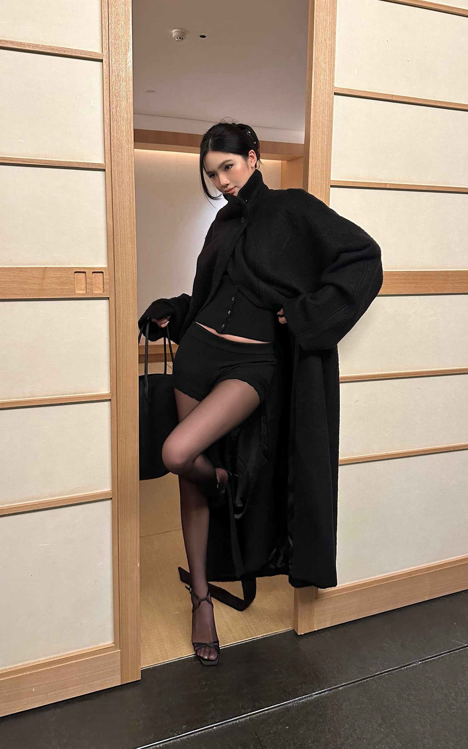 ROVENTE Knit Cardigan &amp; Shorts Set