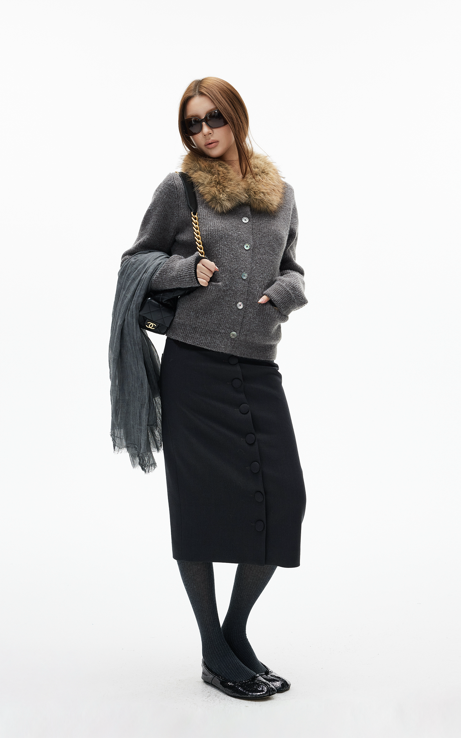 IAMXIAA フェイクファー襟ウール風ニットカーディガン