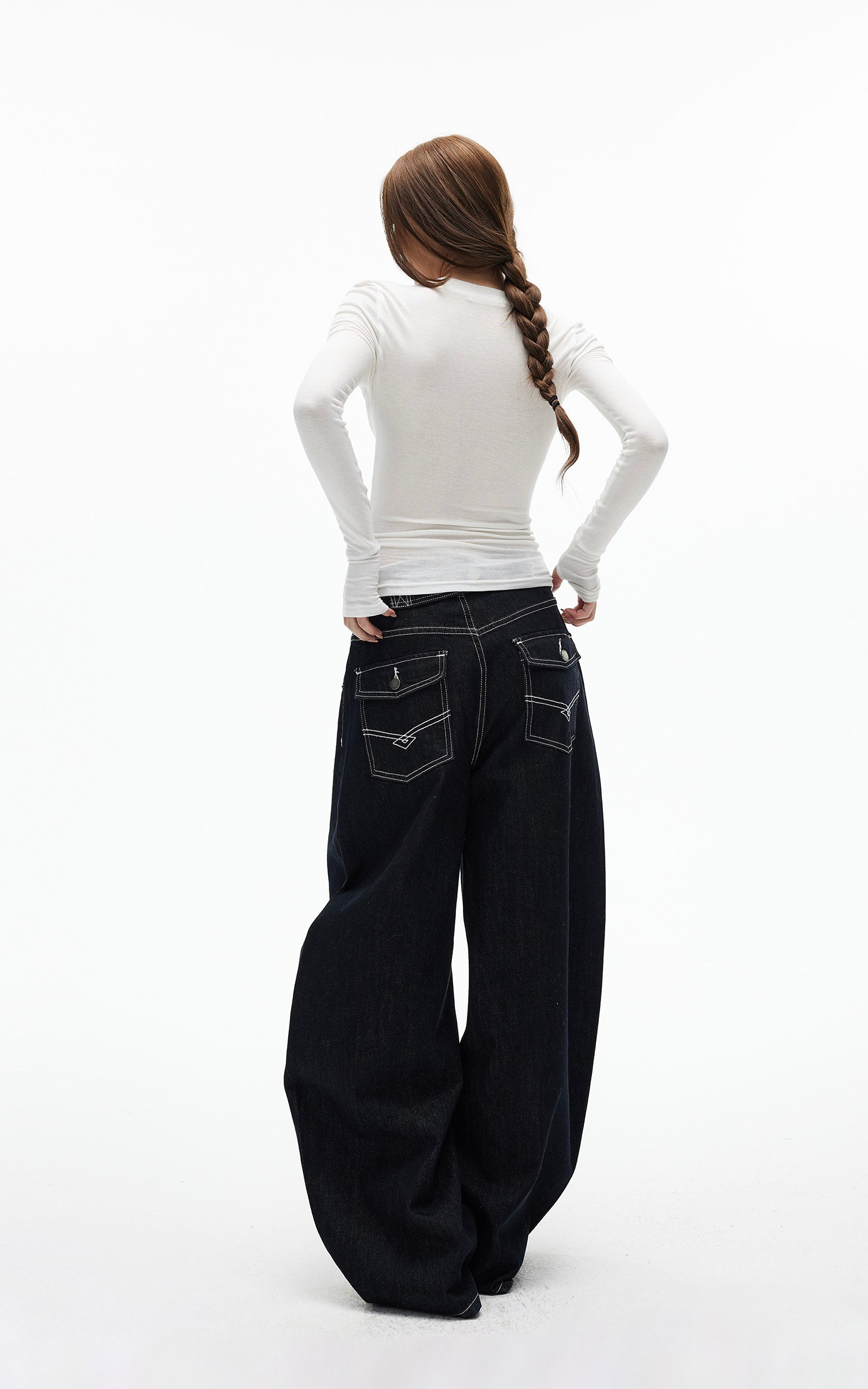 IAMXIAA ダブルバックポケット付きコントラストステッチワイドレッグデニムジーンズ