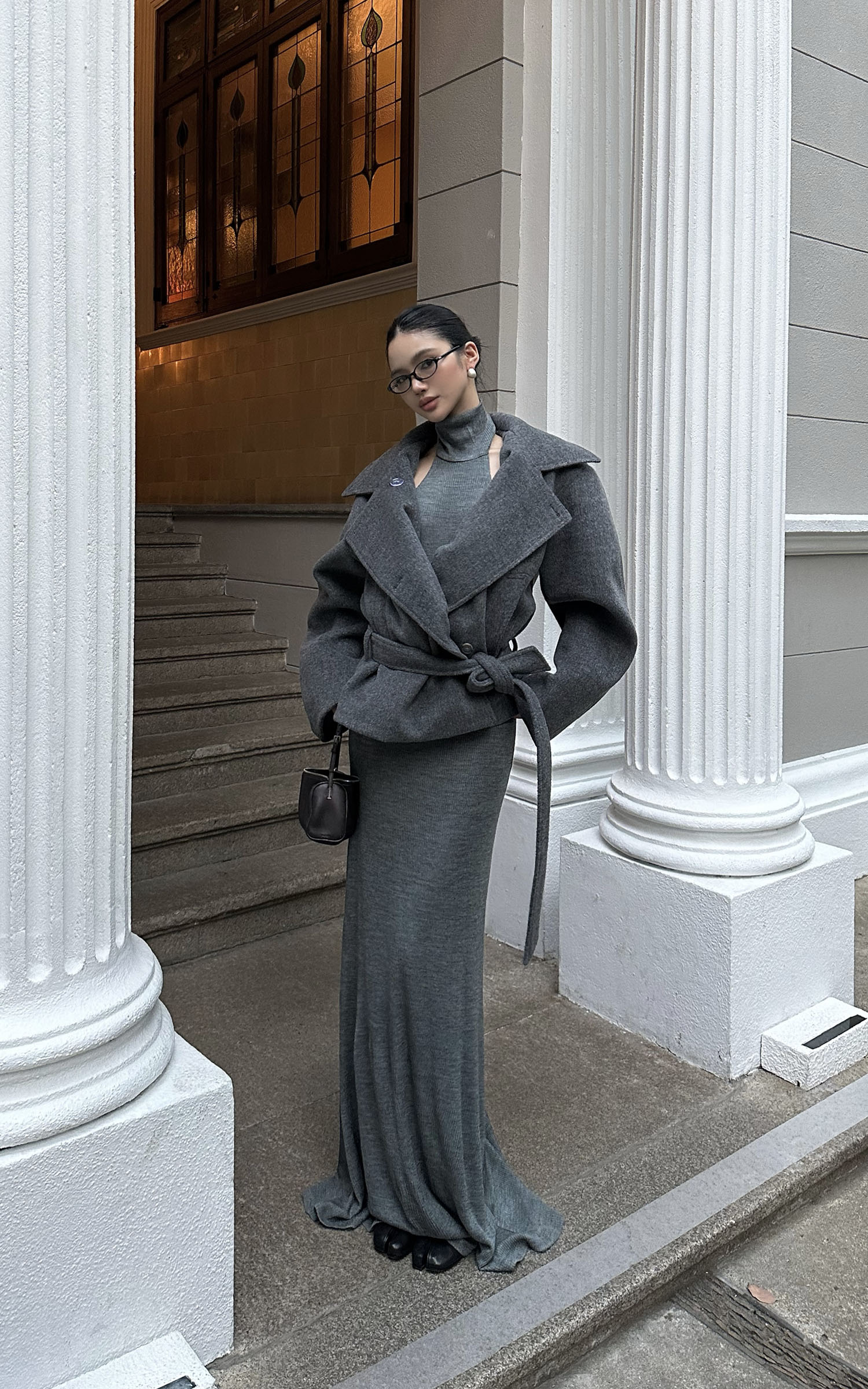 ROVENTE ハルターバックレスリブニットマキシドレス