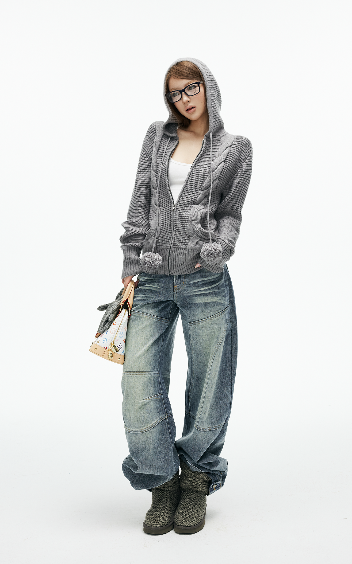 IAMXIAA ポンポン付きドローストリングのケーブルニットジップフーディ