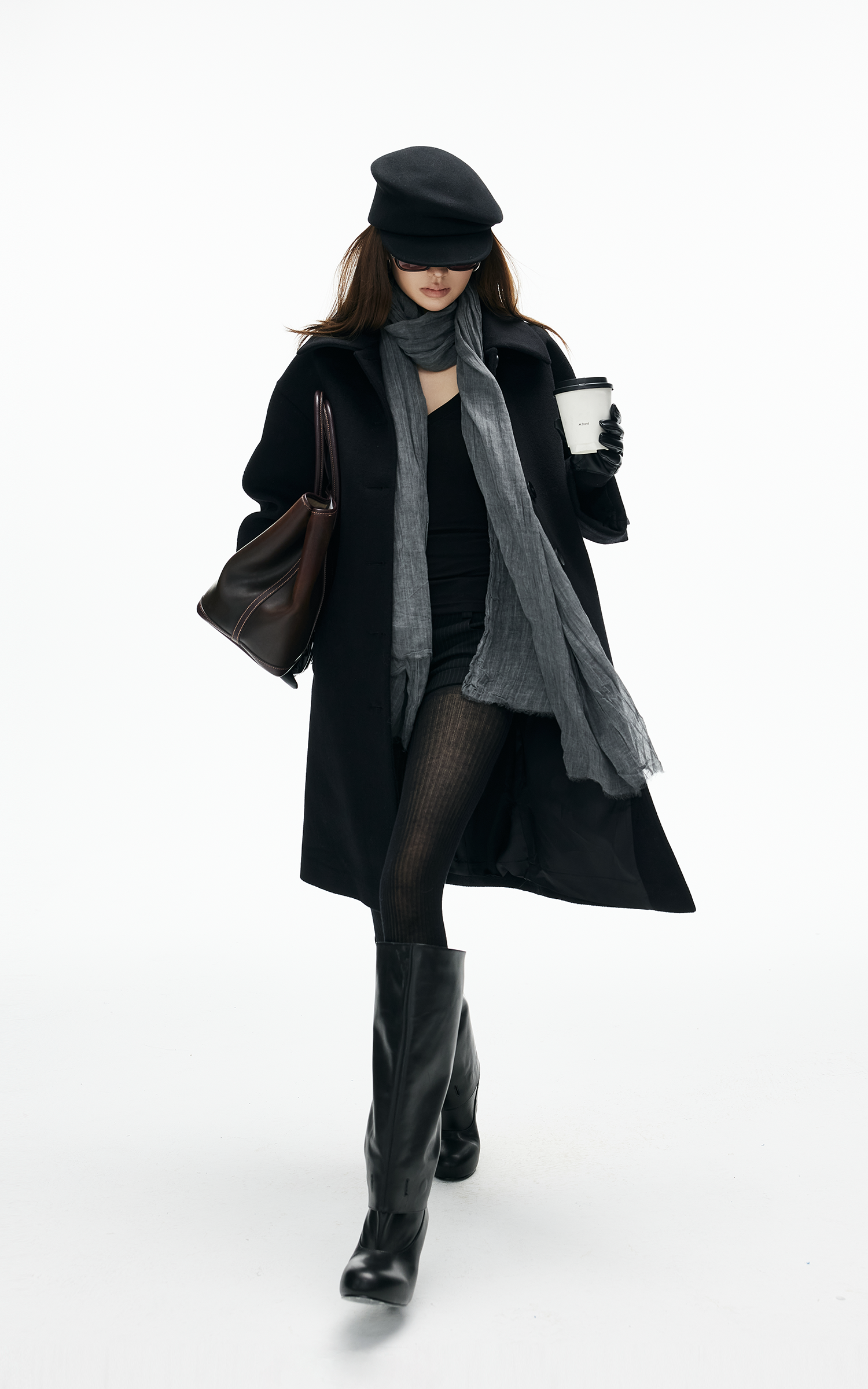 IAMXIAA Minimal Wool Coat with Clean Lines