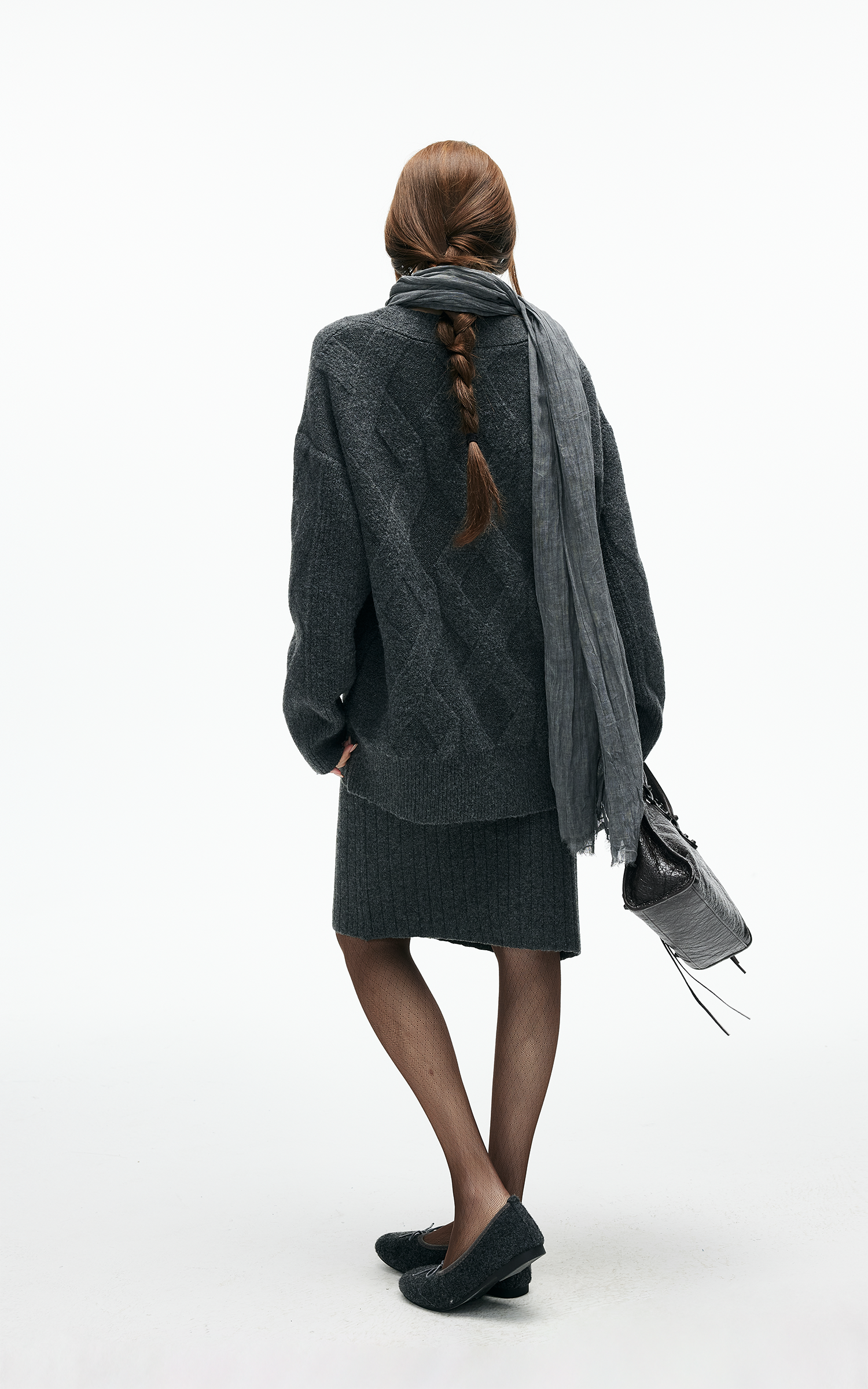 IAMXIAA ケーブルニットセーター &amp; リブスカート2点セット