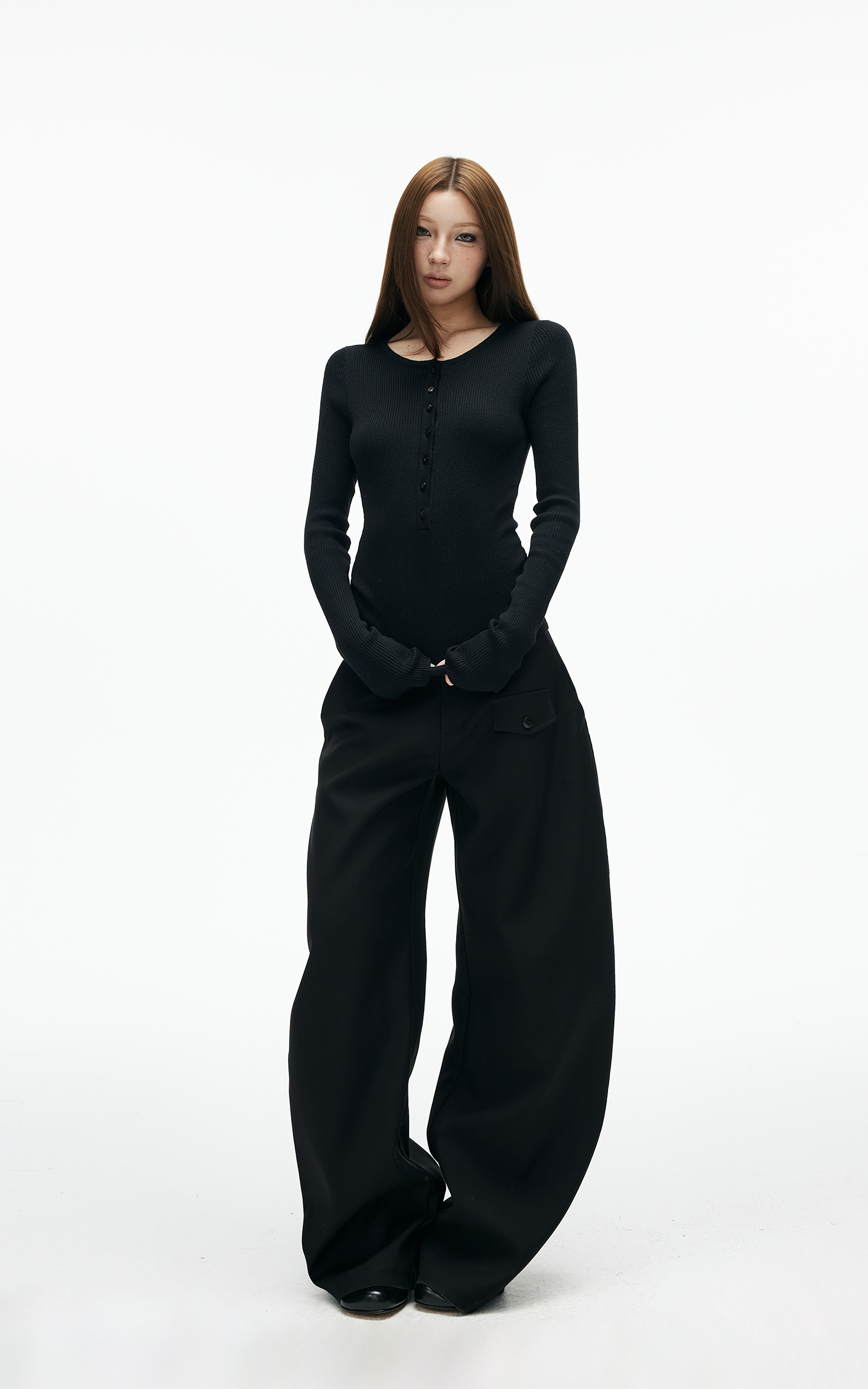 IAMXIAA ニットケープ &amp; リブベーストップの2ピースセット