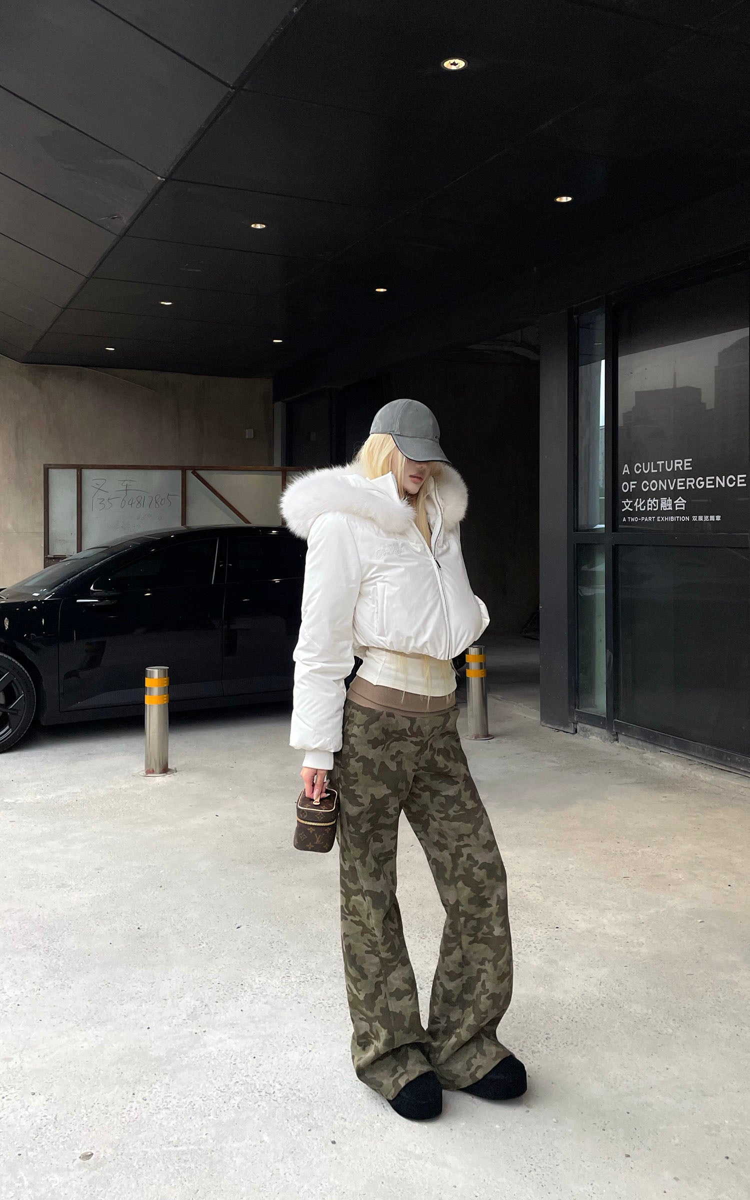 Rase le sol リブウエストバンド付き迷彩フリースライニングワイドレッグトラウザーズ