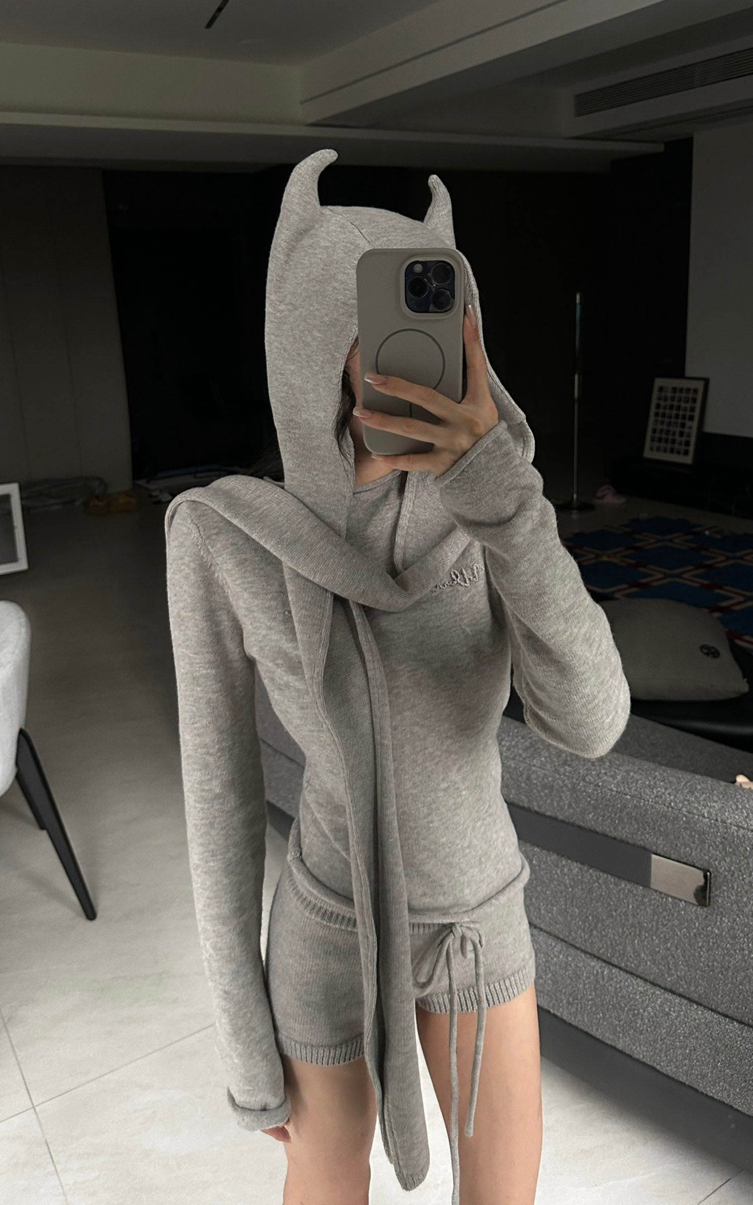 WARDEN EDGE ニットデビルホーントップ＆ショーツセット