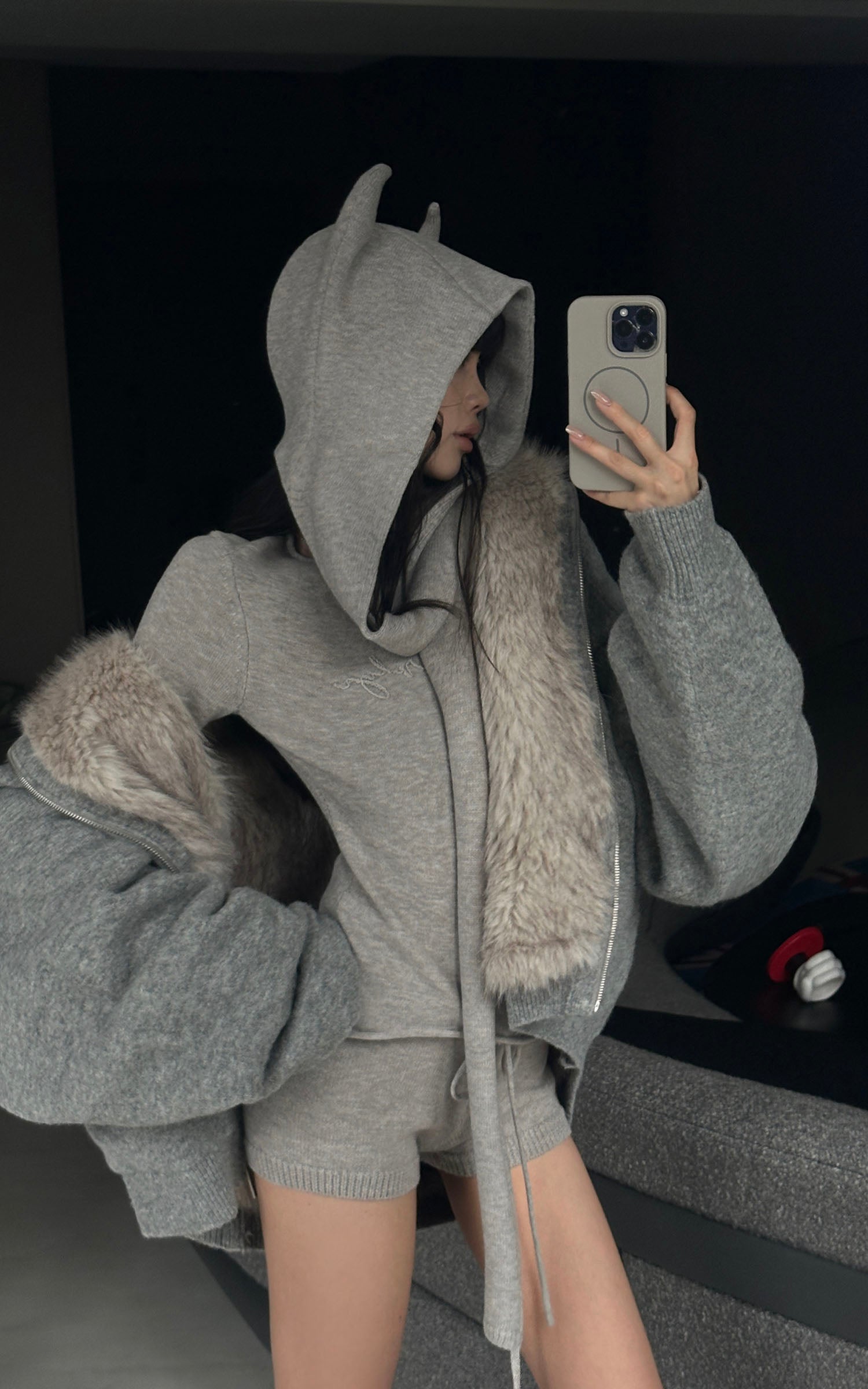 WARDEN EDGE ニットデビルホーントップ＆ショーツセット