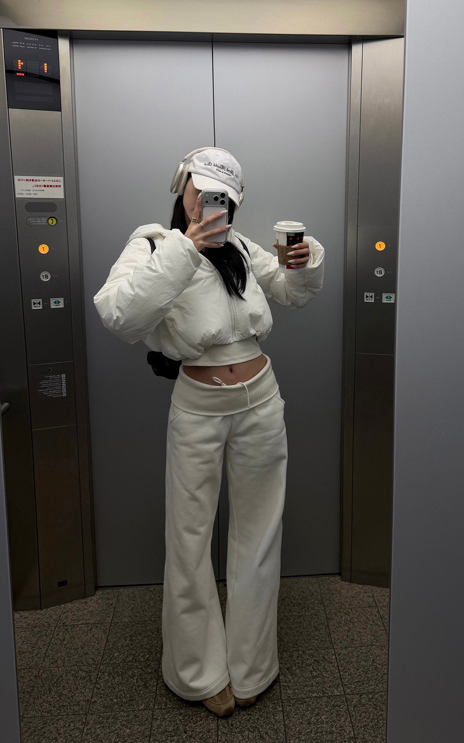 ROVENTE ハイライズワイドレッグパンツ