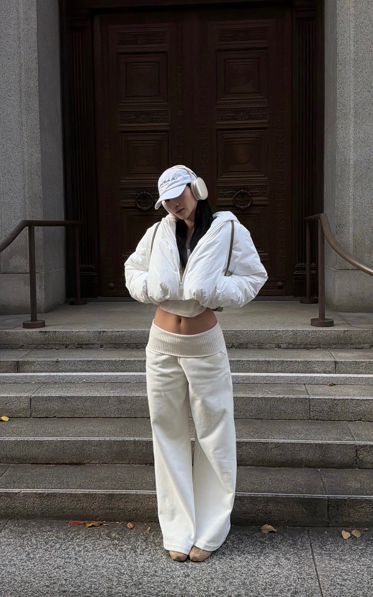 ROVENTE ハイライズワイドレッグパンツ