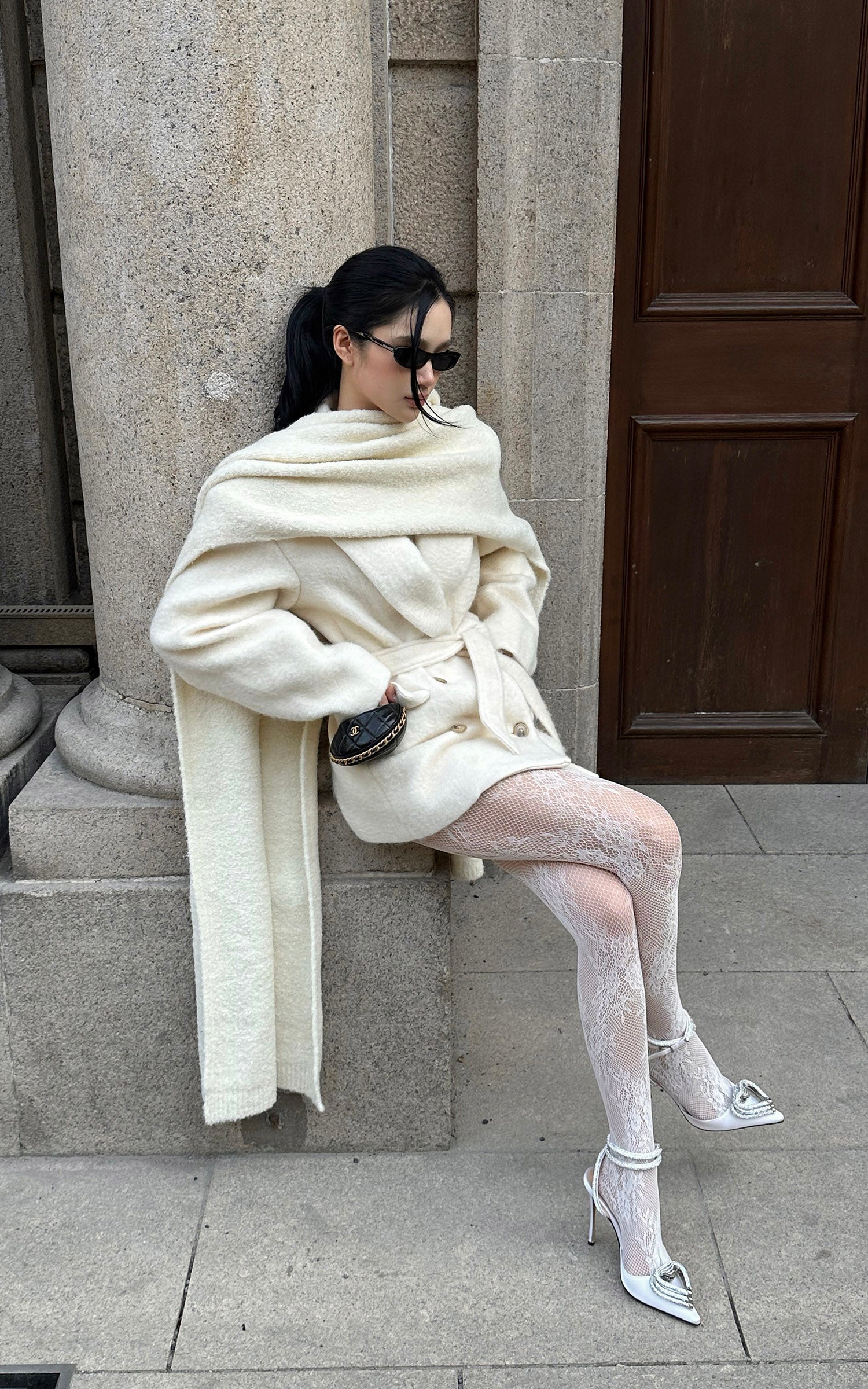 ROVENTE オーバーサイズのショール付きベルトウールコートセット