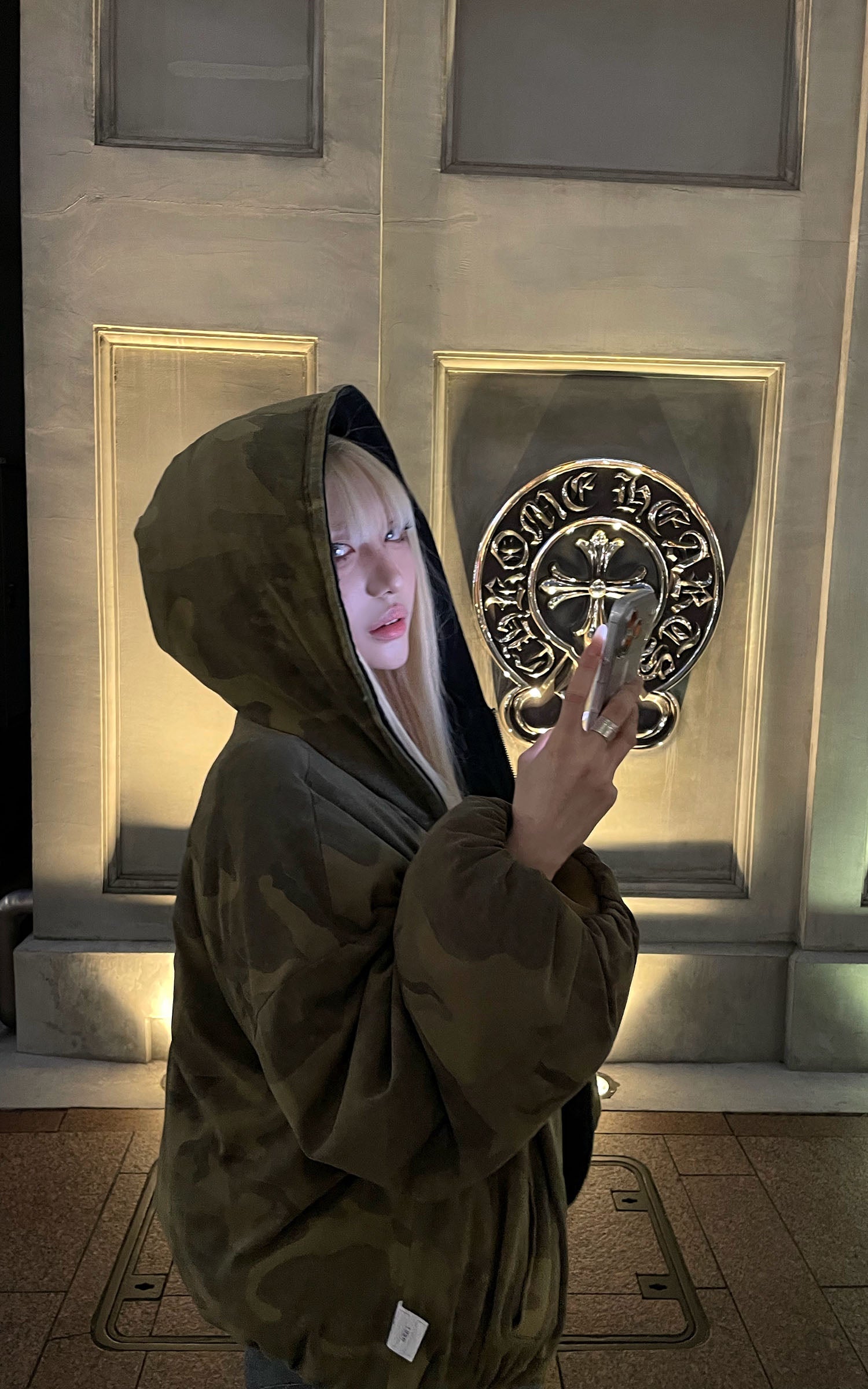 Rase le sol リバーシブルフード付きパファージャケット、迷彩と無地のサイド付き