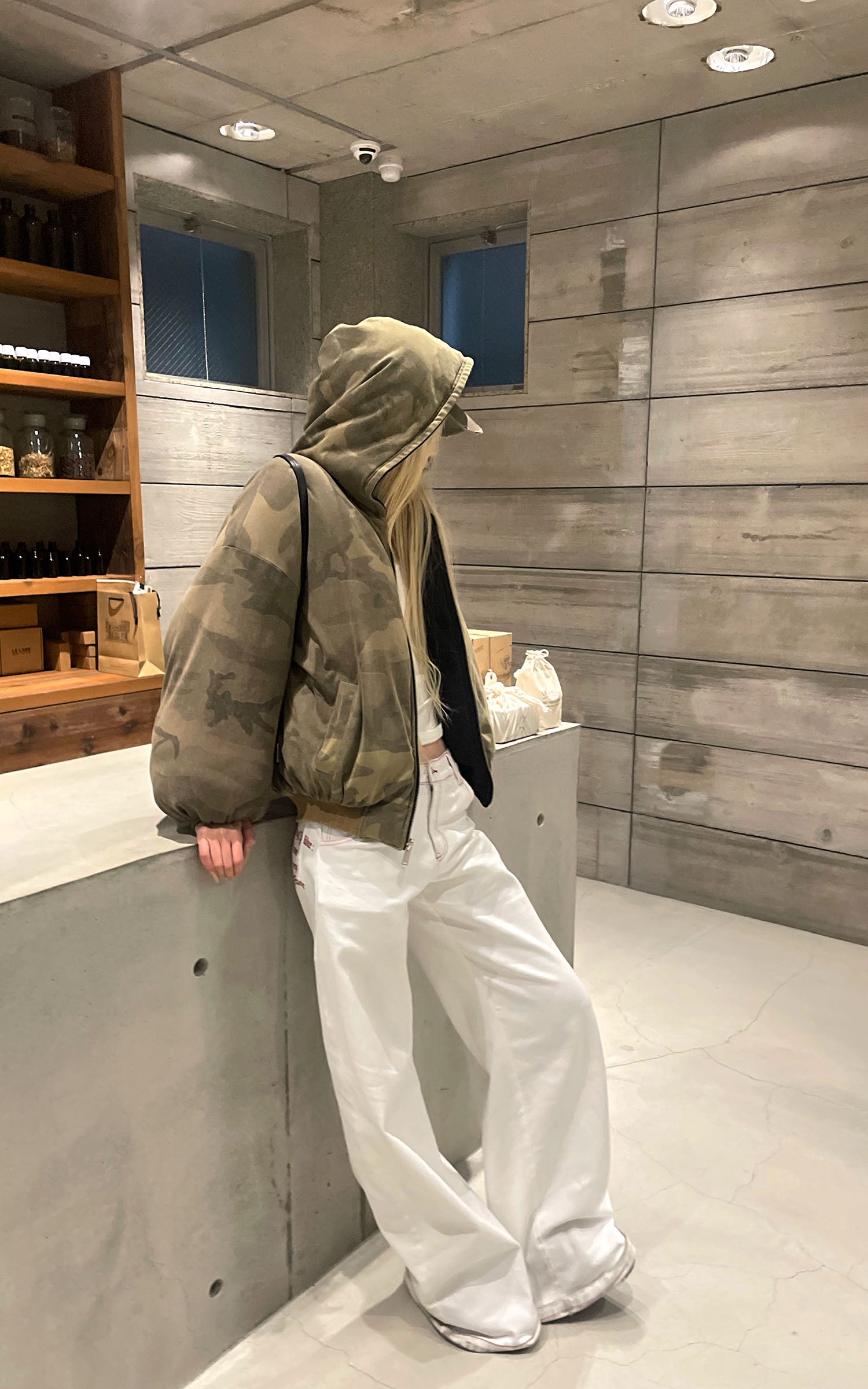 Rase le sol リバーシブルフード付きパファージャケット、迷彩と無地のサイド付き