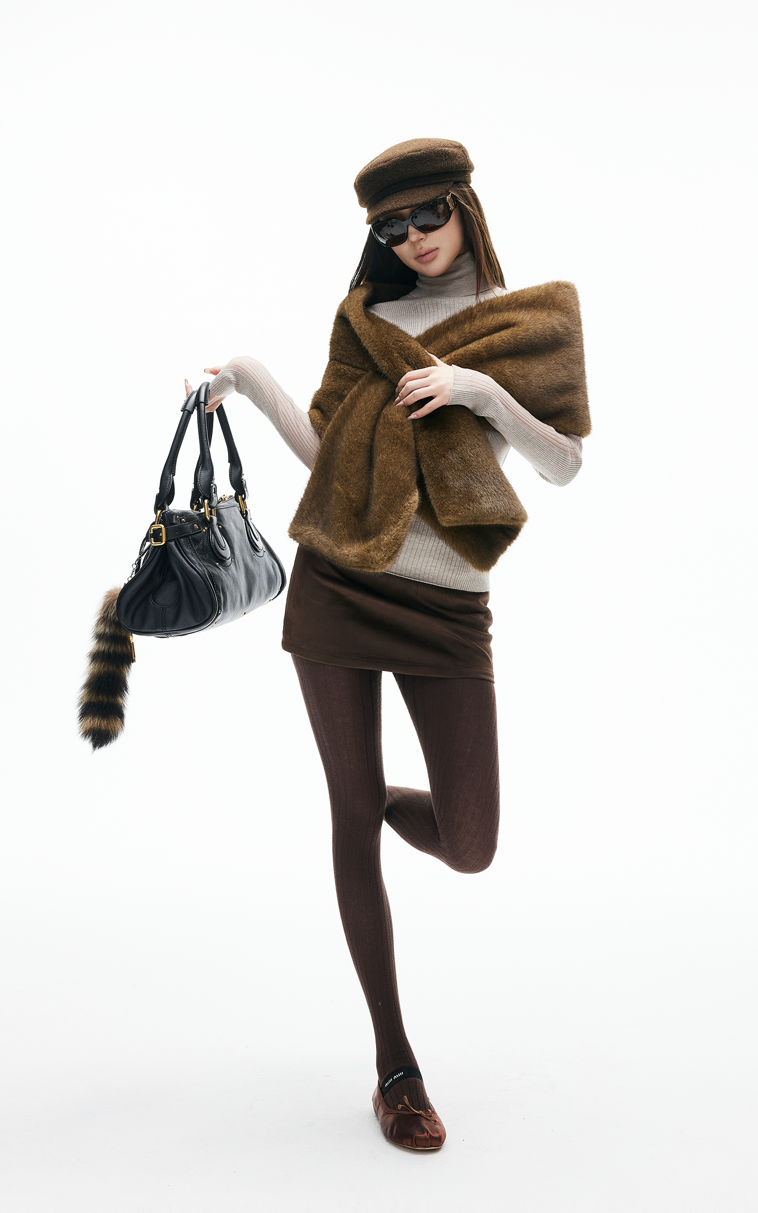 IAMXIAA フェイクスエードミニボディコンスカート