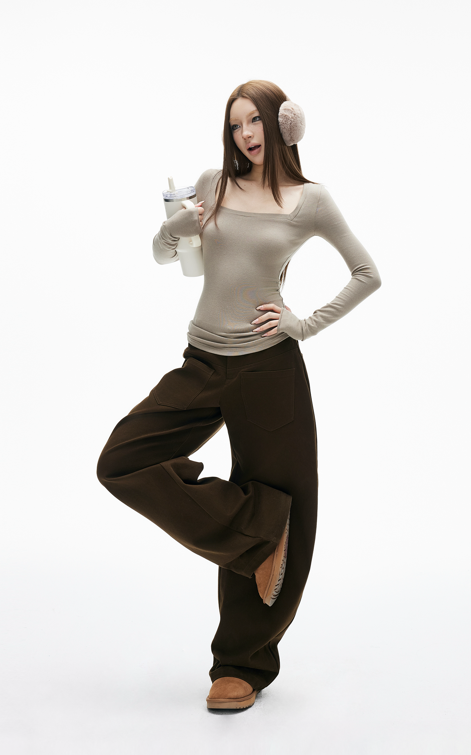 IAMXIAA Square Neck Long Sleeve Base Top