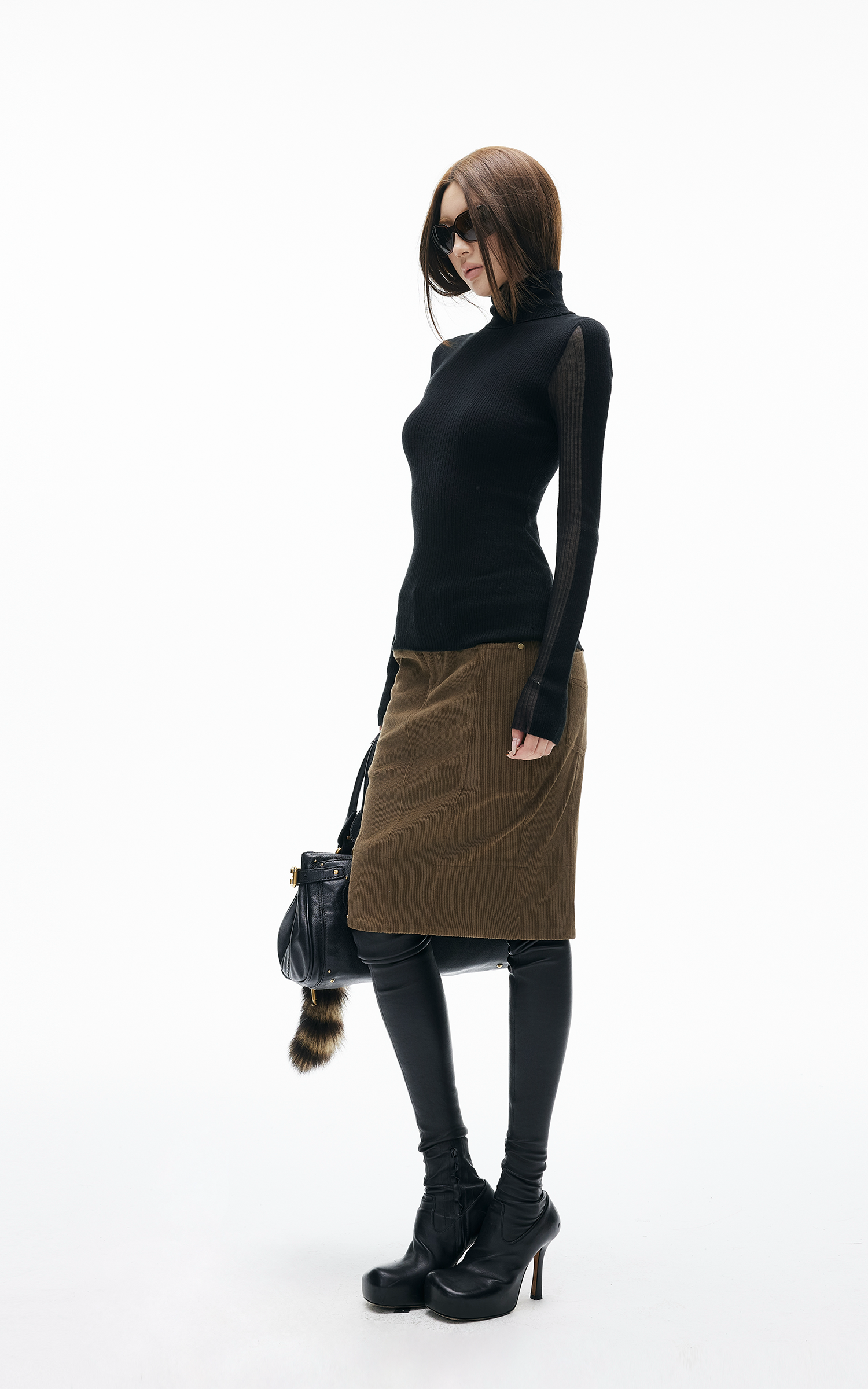 IAMXIAA リブ編みタートルネックニットベーストップ