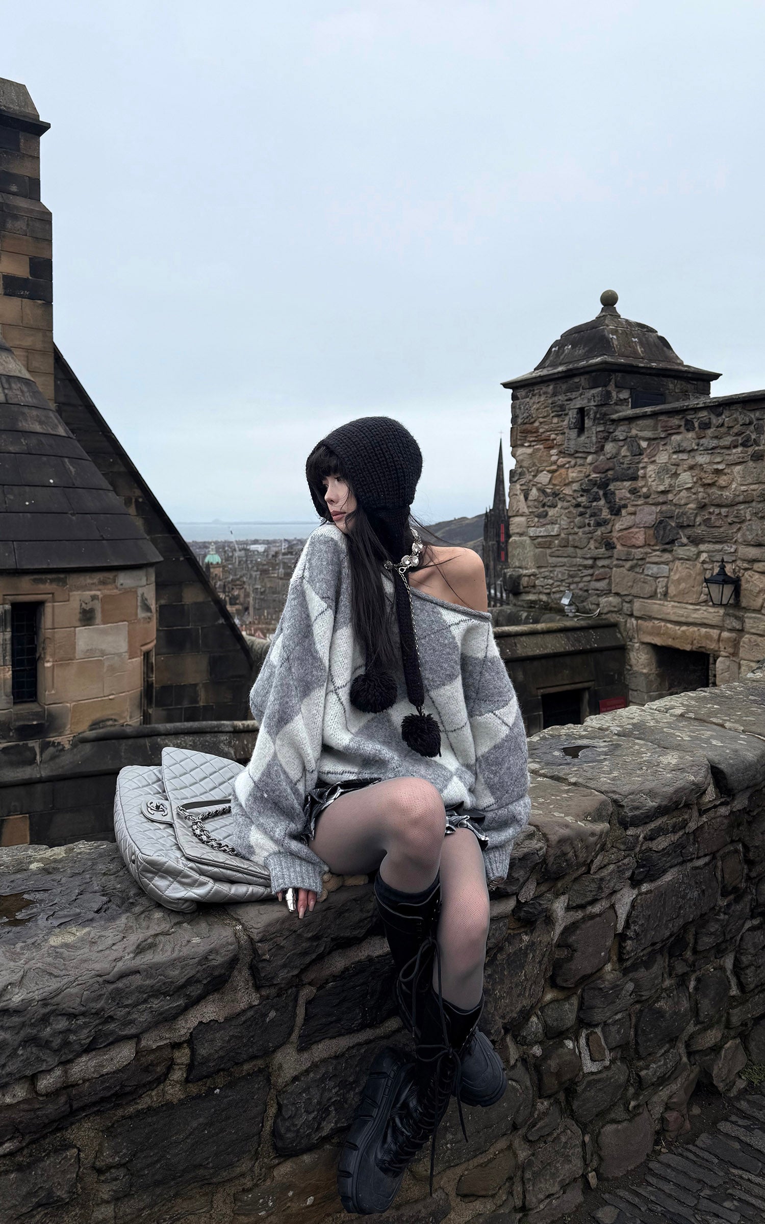 WARDEN EDGE アーガイルオフショルダーオーバーサイズニットセーター