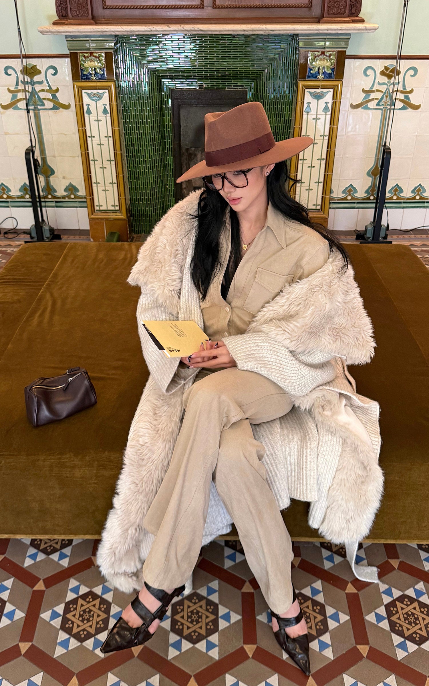 ROVENTE Faux Fur Trim Belted Knit Long Coat