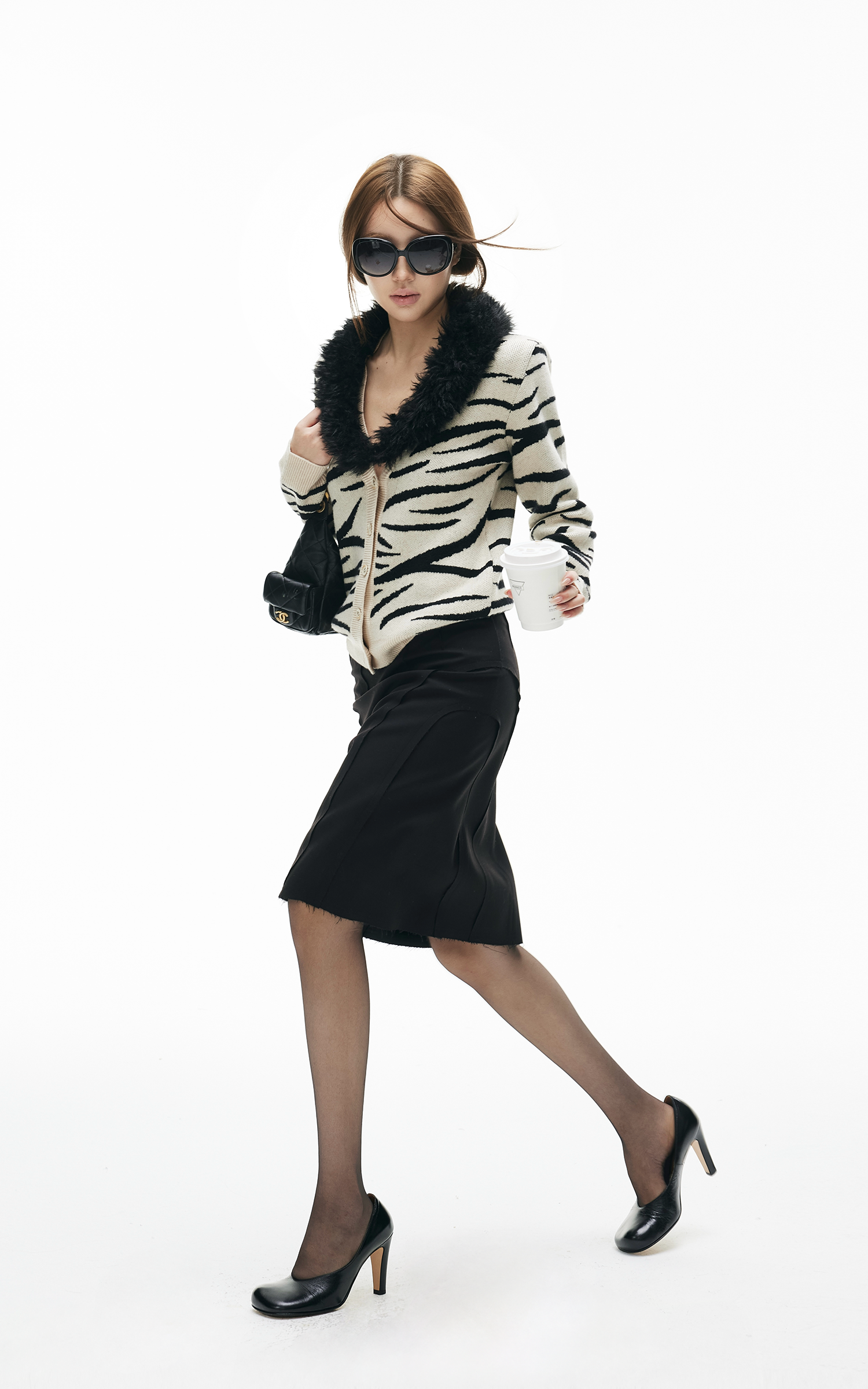 IAMXIAA スカルプテッドハイウエストミディスカート