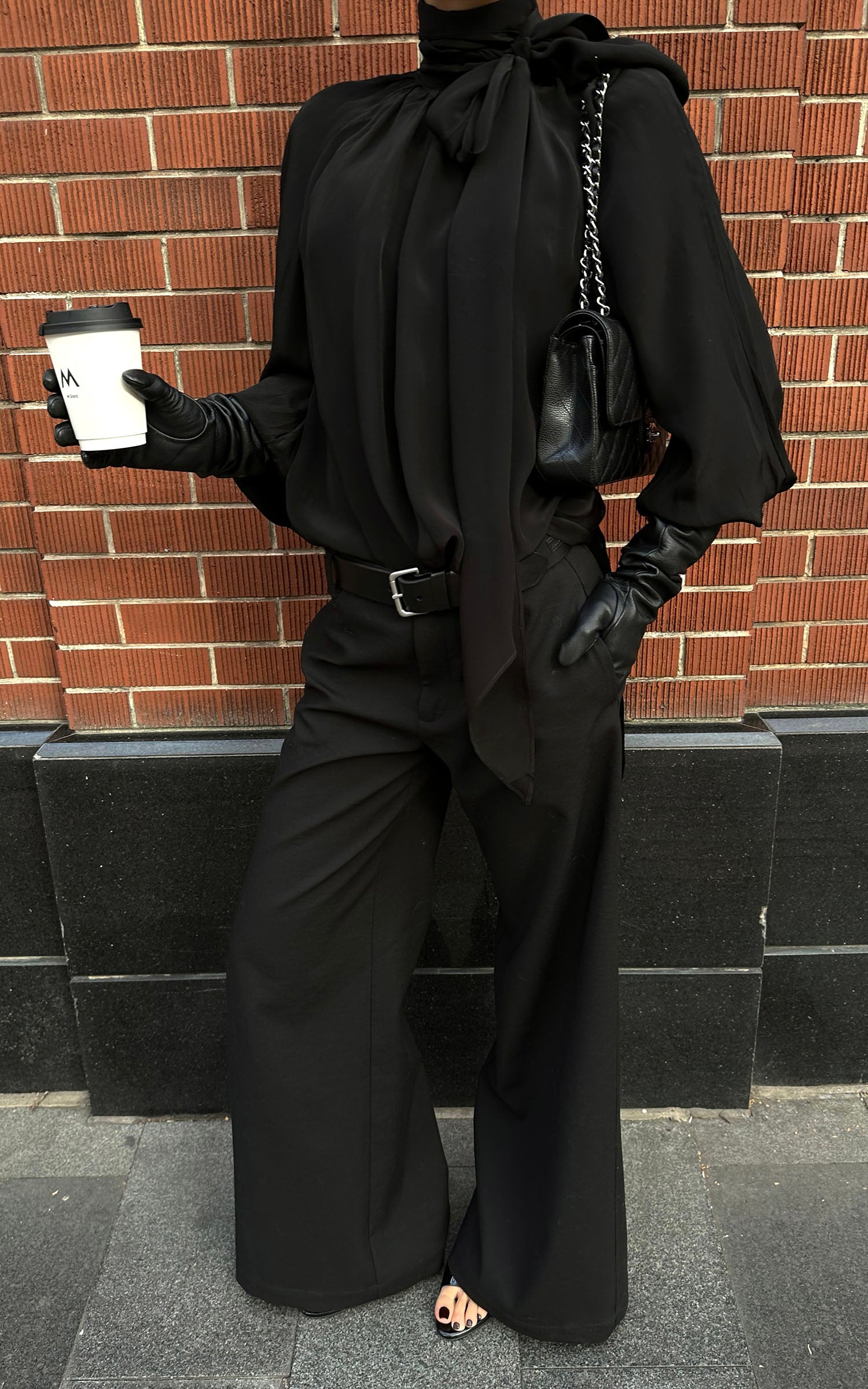 ROVENTE ハイウエストフルイドワイドレッグトラウザー