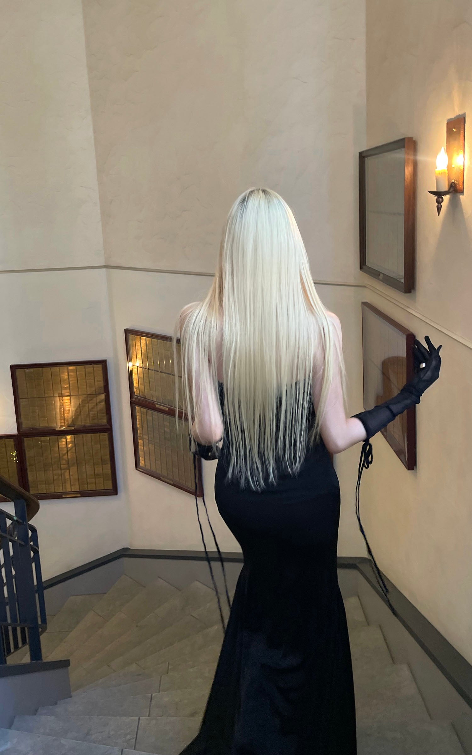 Rase le sol 解体されたケープジャケットとコンター付きフィッシュテールマキシドレスセット