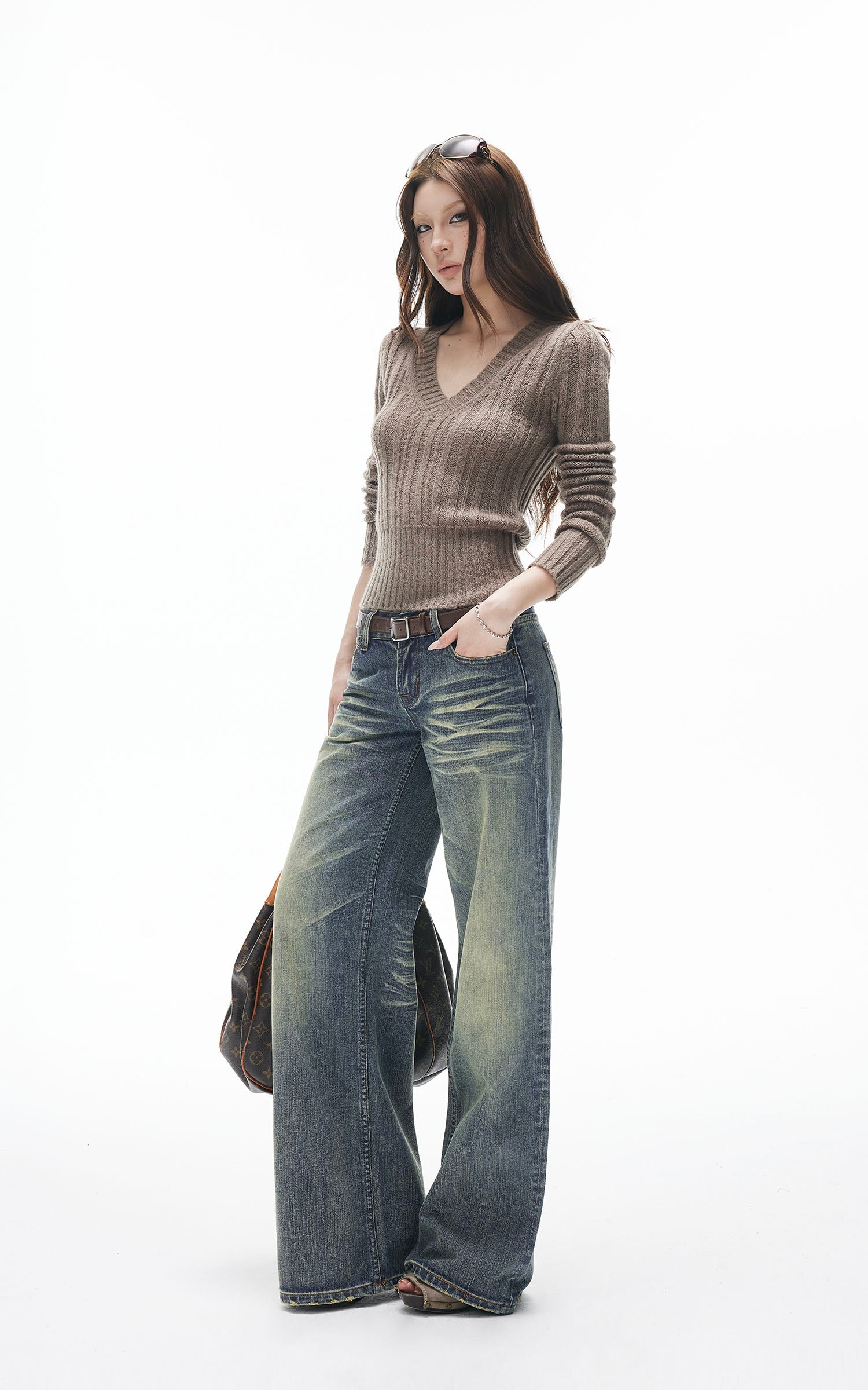 スリムフィット リブ Vネック ニットトップ