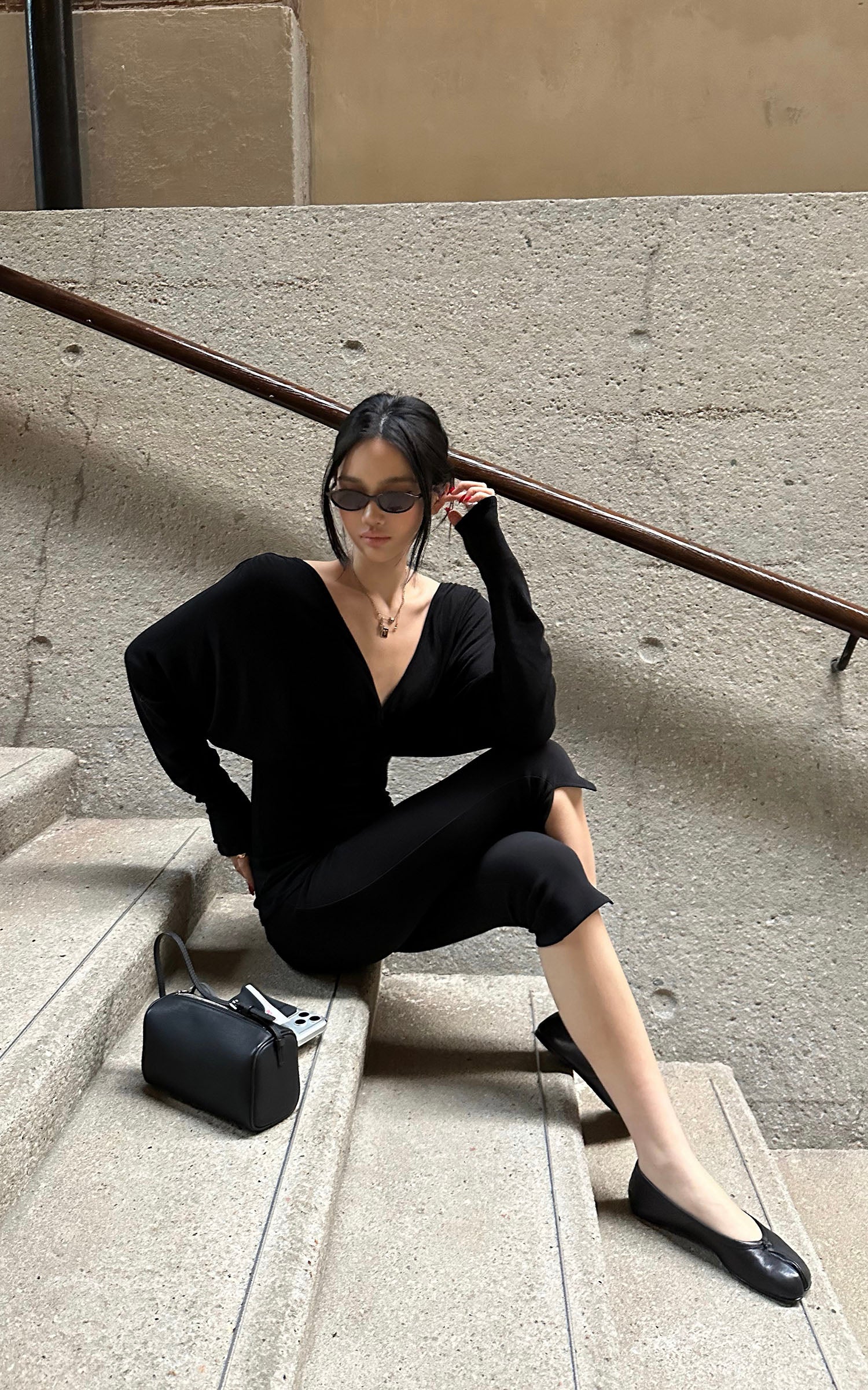 ROVENTE Deep V Draped Long Sleeve T-Shirt and Slim Cropped Pants Set