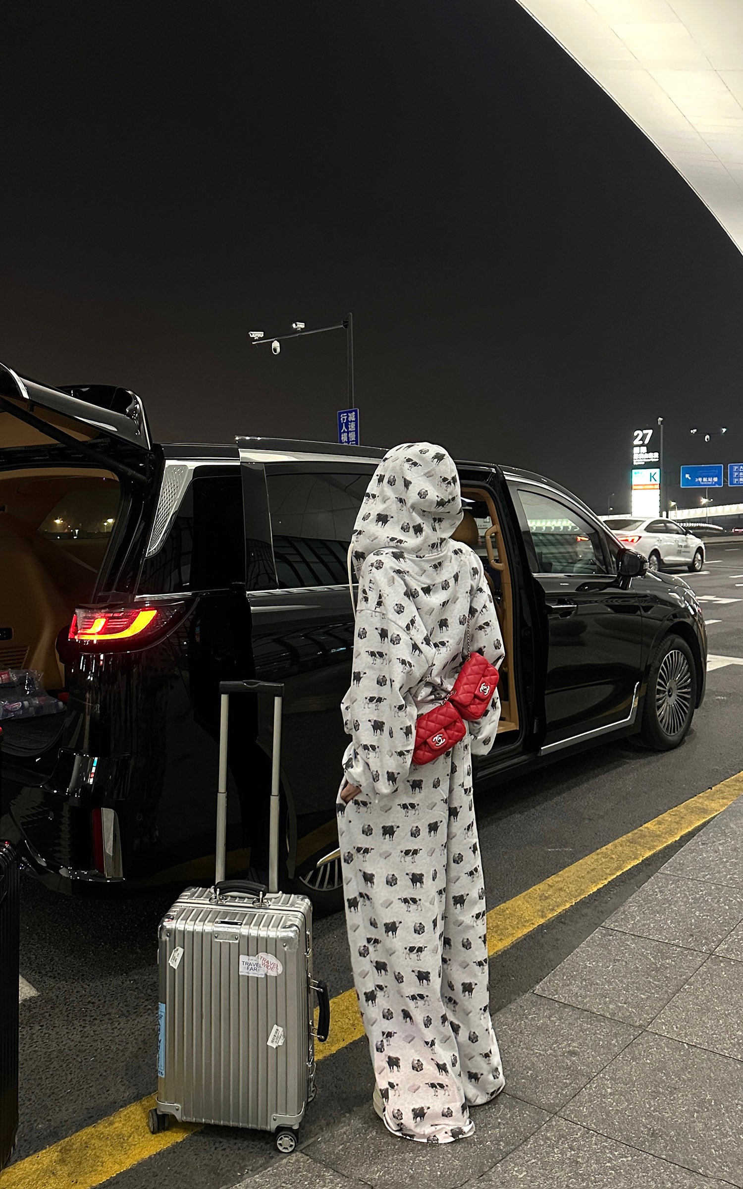 WARDEN EDGE オールオーバープリントフード付きスウェットシャツとワイドレッグスウェットパンツセット