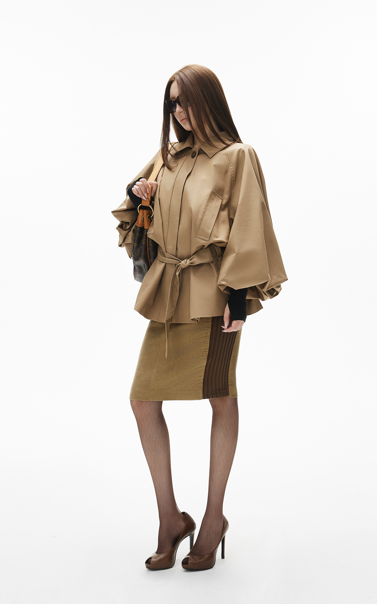 IAMXIAA Ribbed Panel Fitted Midi Skirt